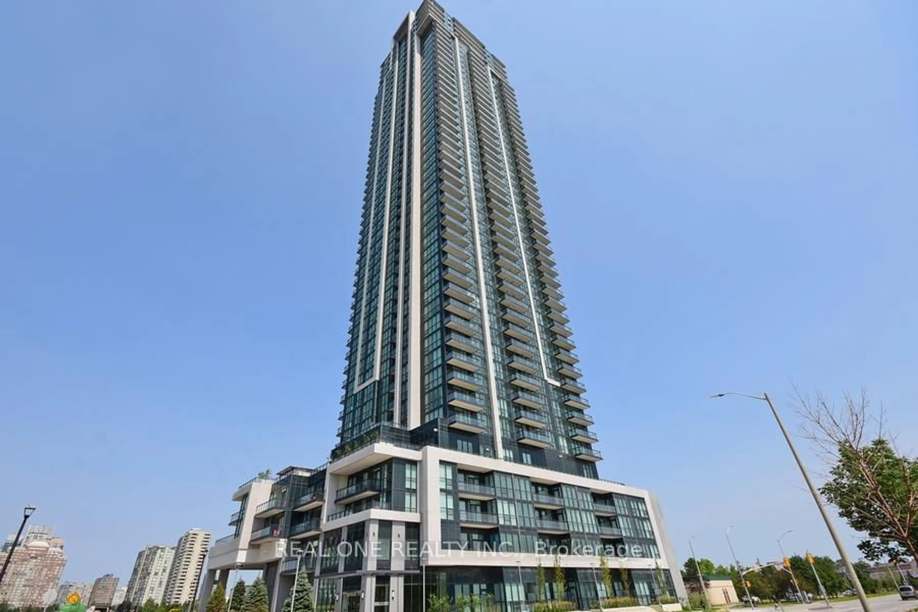 Indoor foyer for 3975 GRAND PARK Dr #2806, Mississauga Ontario L5B 0K4