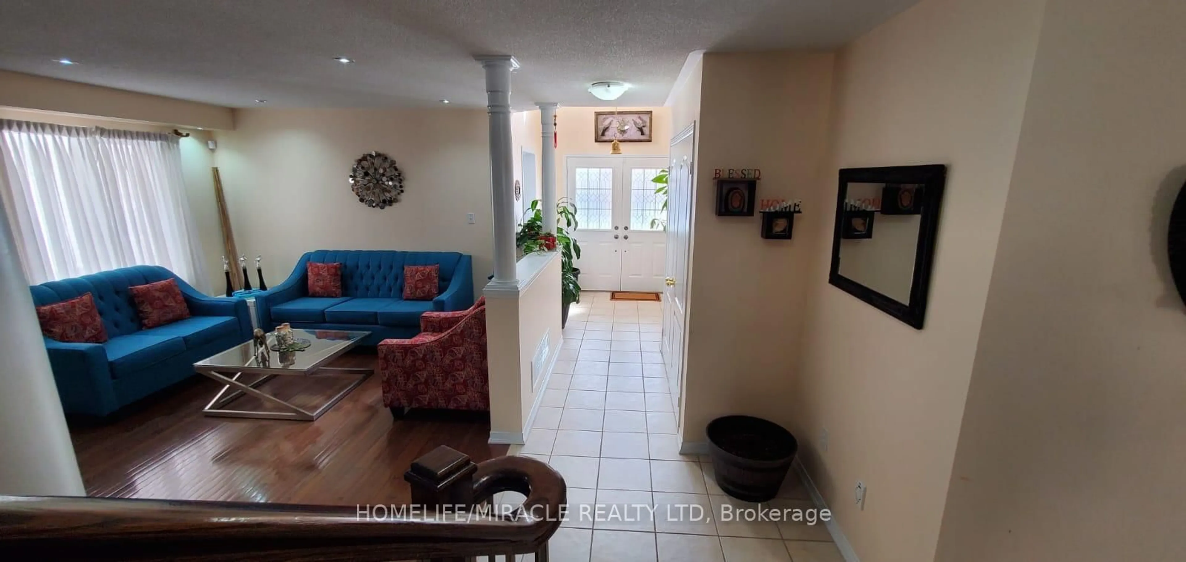 Unknown for 28 Bramfield St, Brampton Ontario L7A 2W2