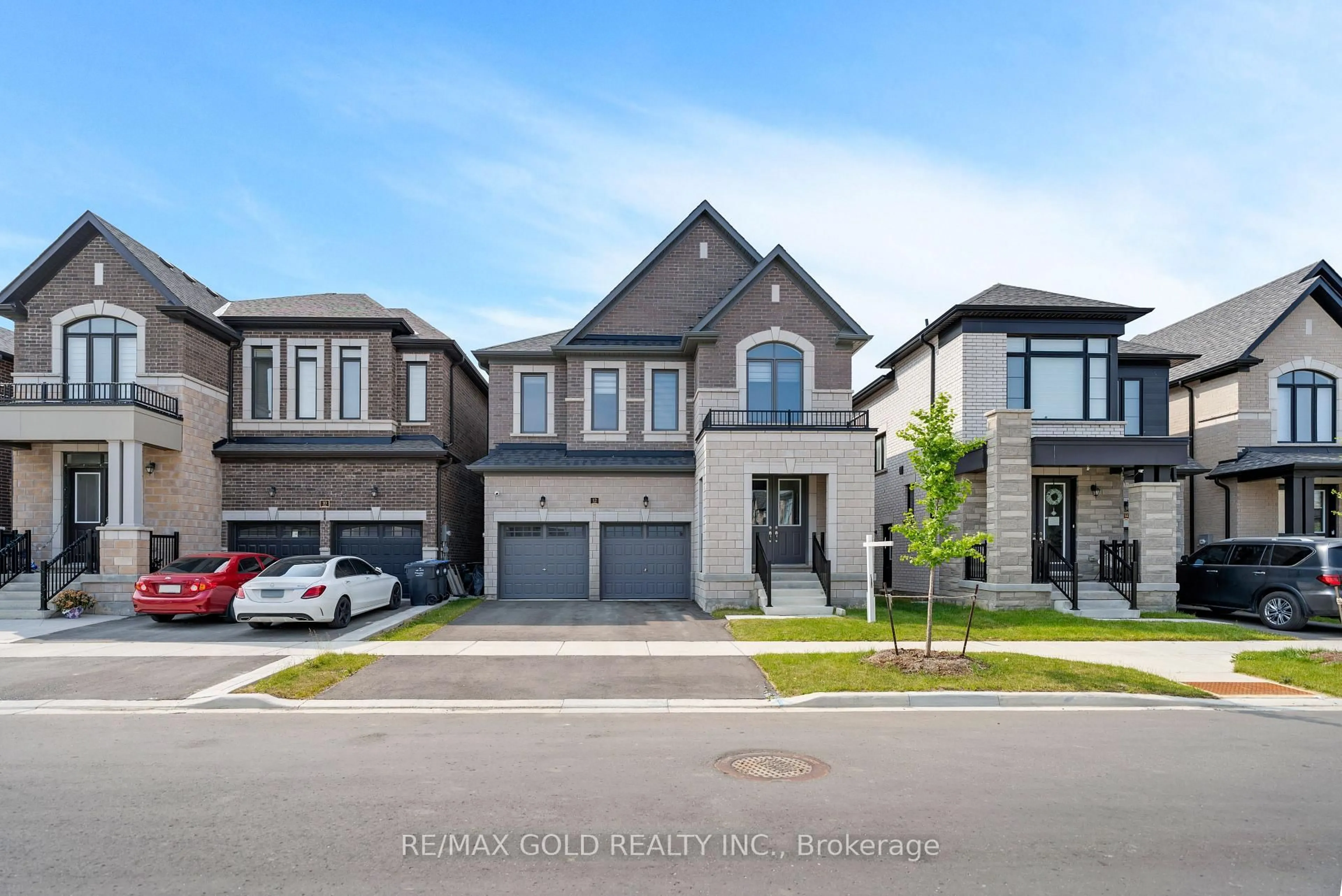 Home with brick exterior material, street for 12 Vincena Rd, Caledon Ontario L7C 1Z9