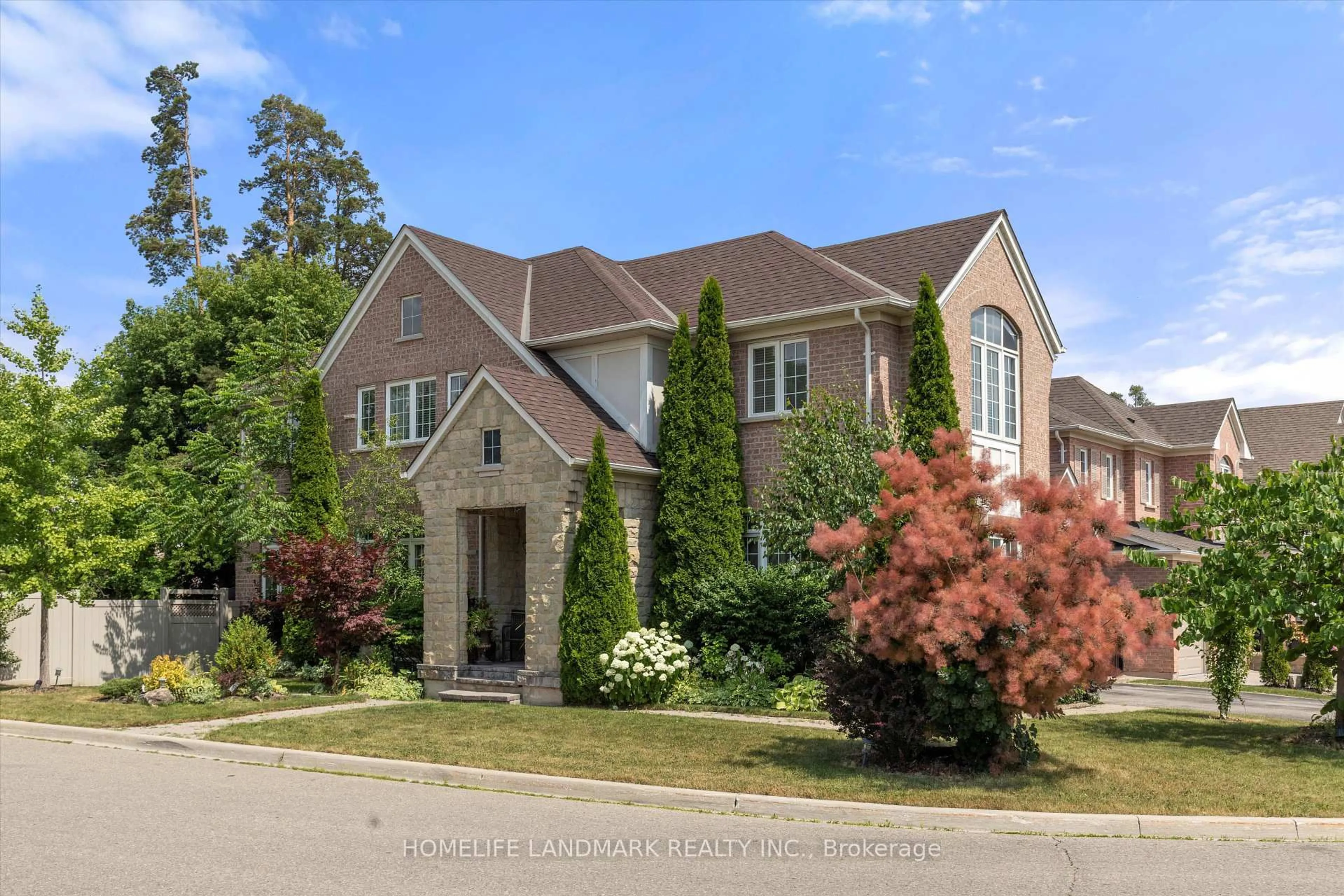 Home with brick exterior material, street for 3 Xavier Crt, Brampton Ontario L6Y 5S1