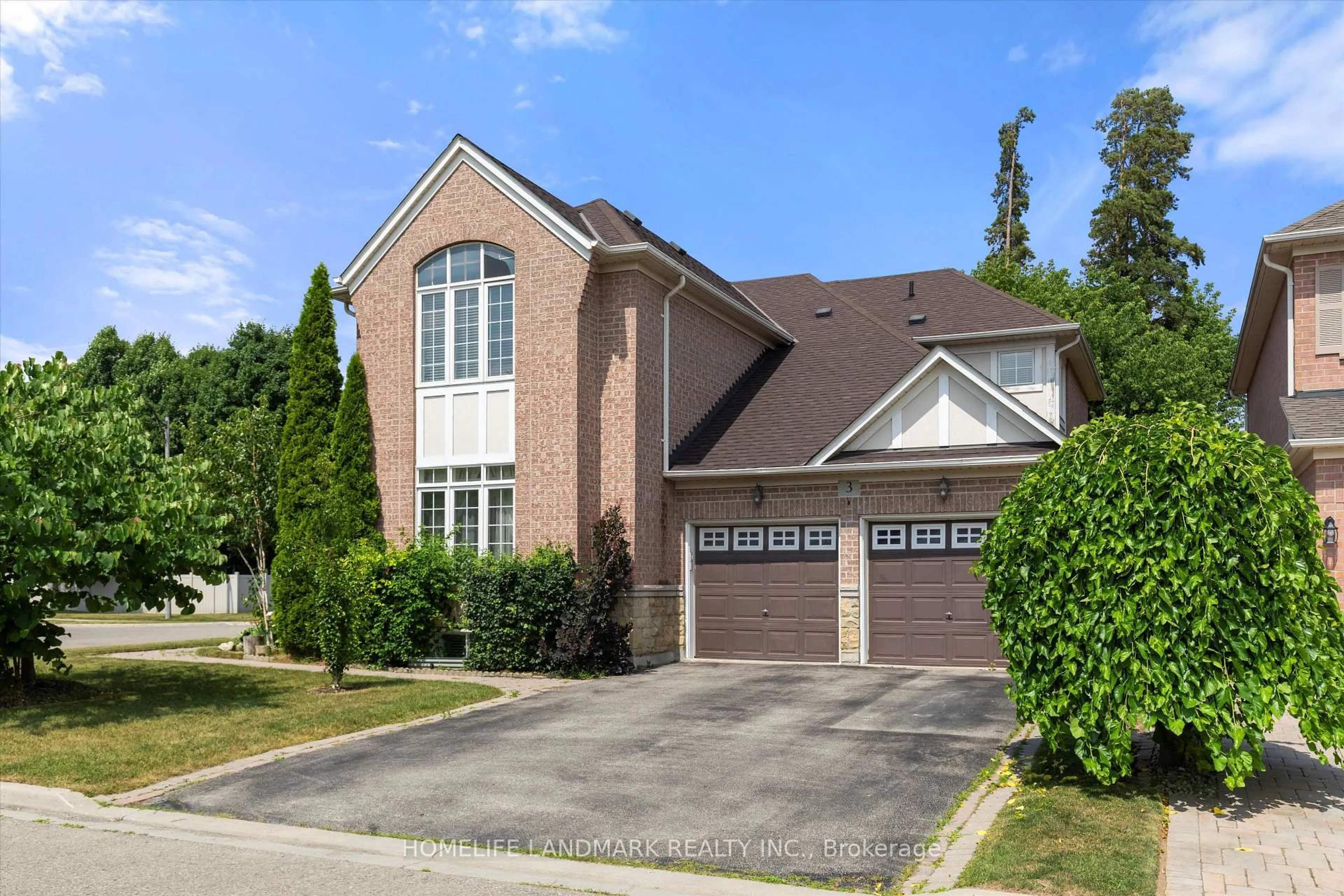 Home with brick exterior material, street for 3 Xavier Crt, Brampton Ontario L6Y 5S1