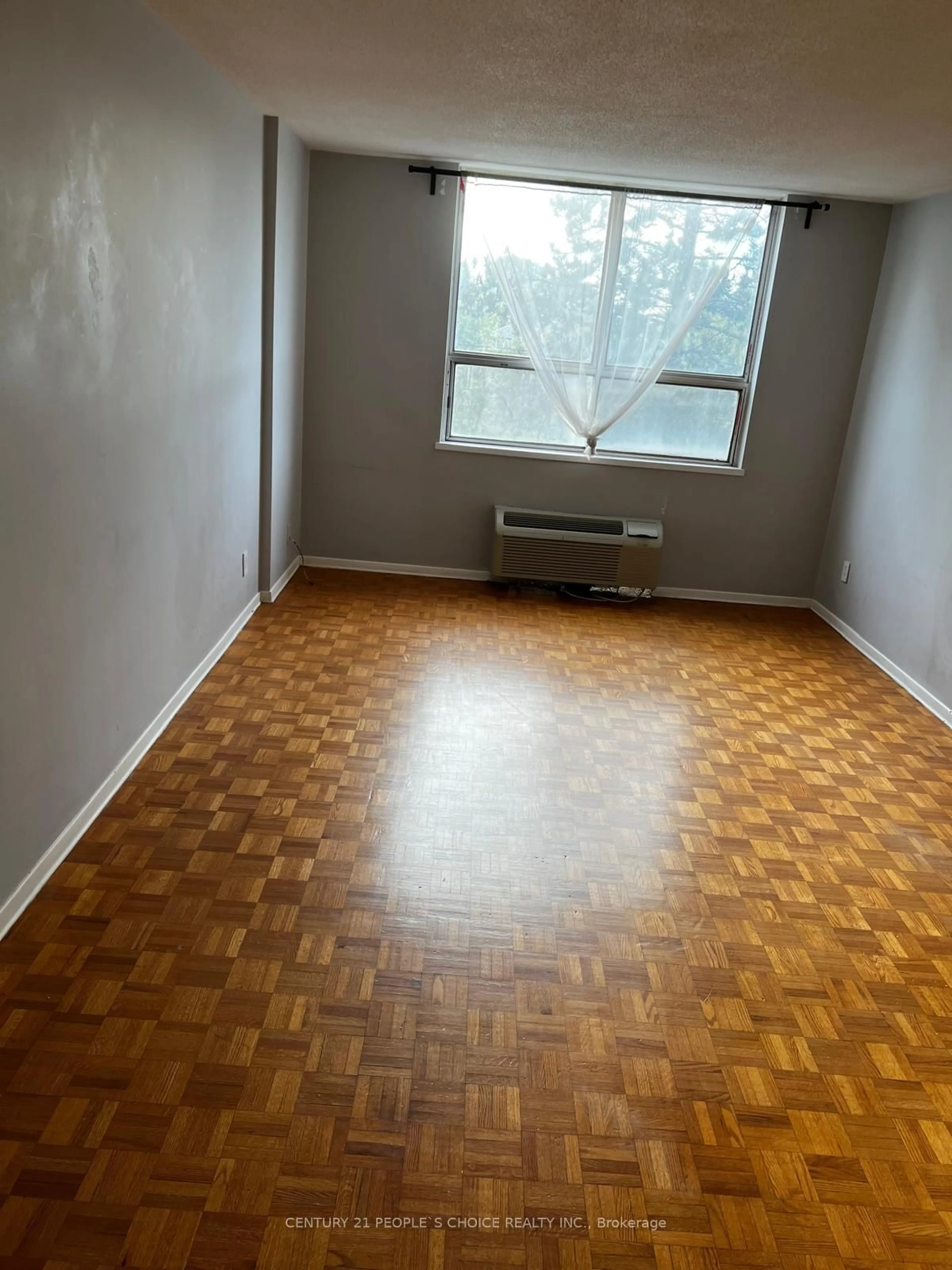 A pic of a room for 2835 Islington Ave #309, Toronto Ontario M9L 2K2