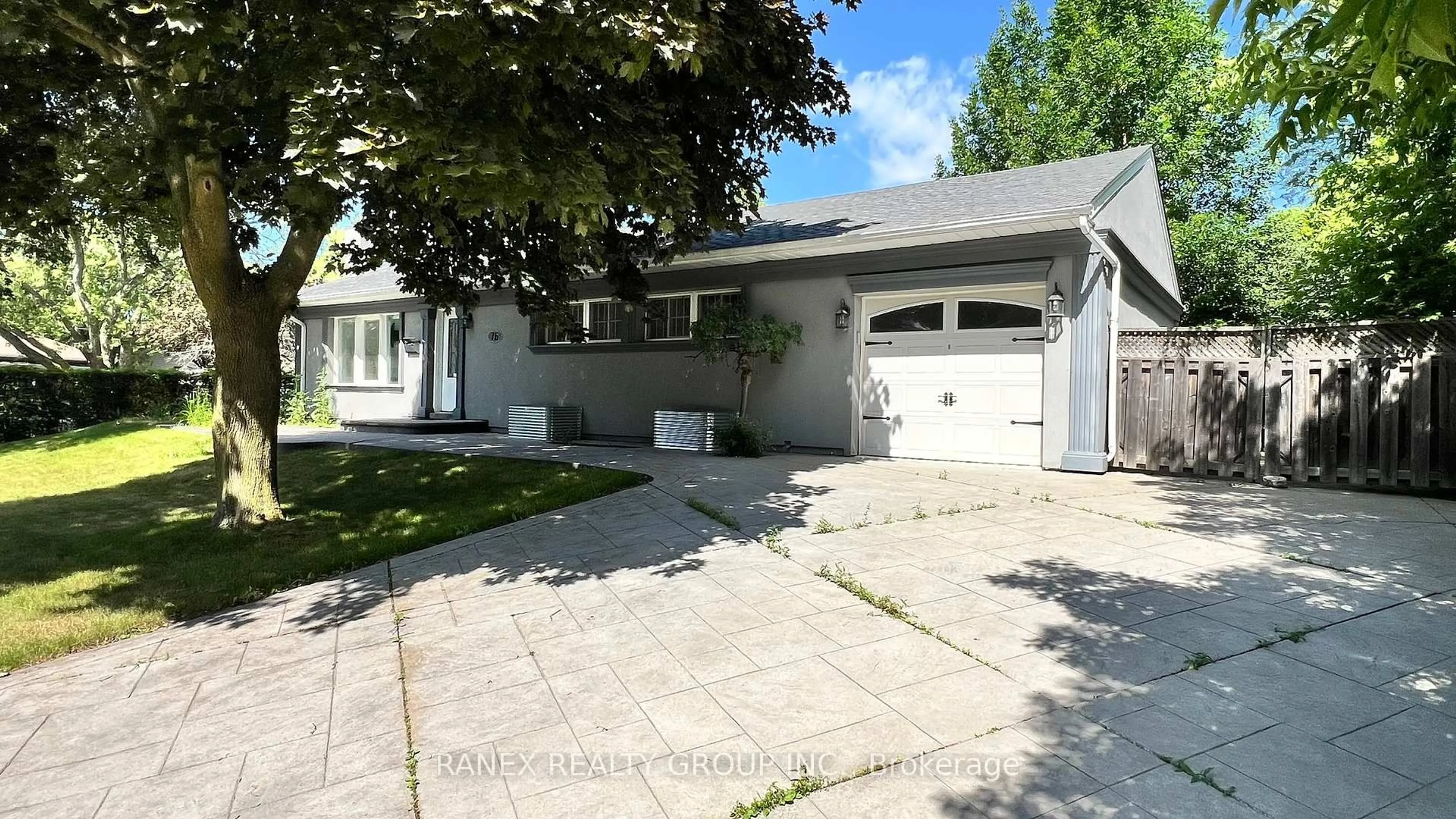 Unknown for 76 Eldomar Ave, Brampton Ontario L6W 1R3