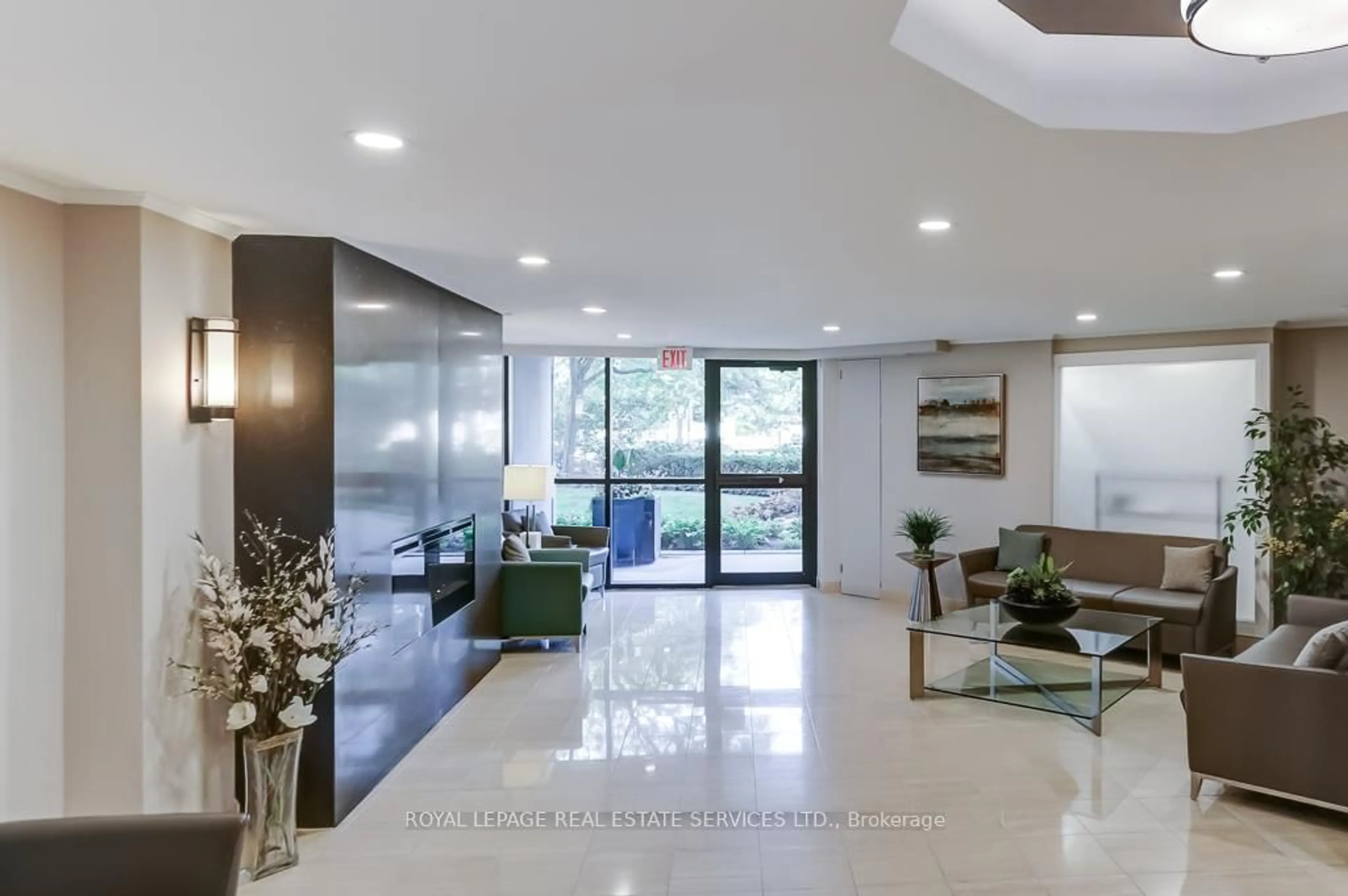Indoor foyer for 95 La Rose Ave #704, Toronto Ontario M9P 3T2