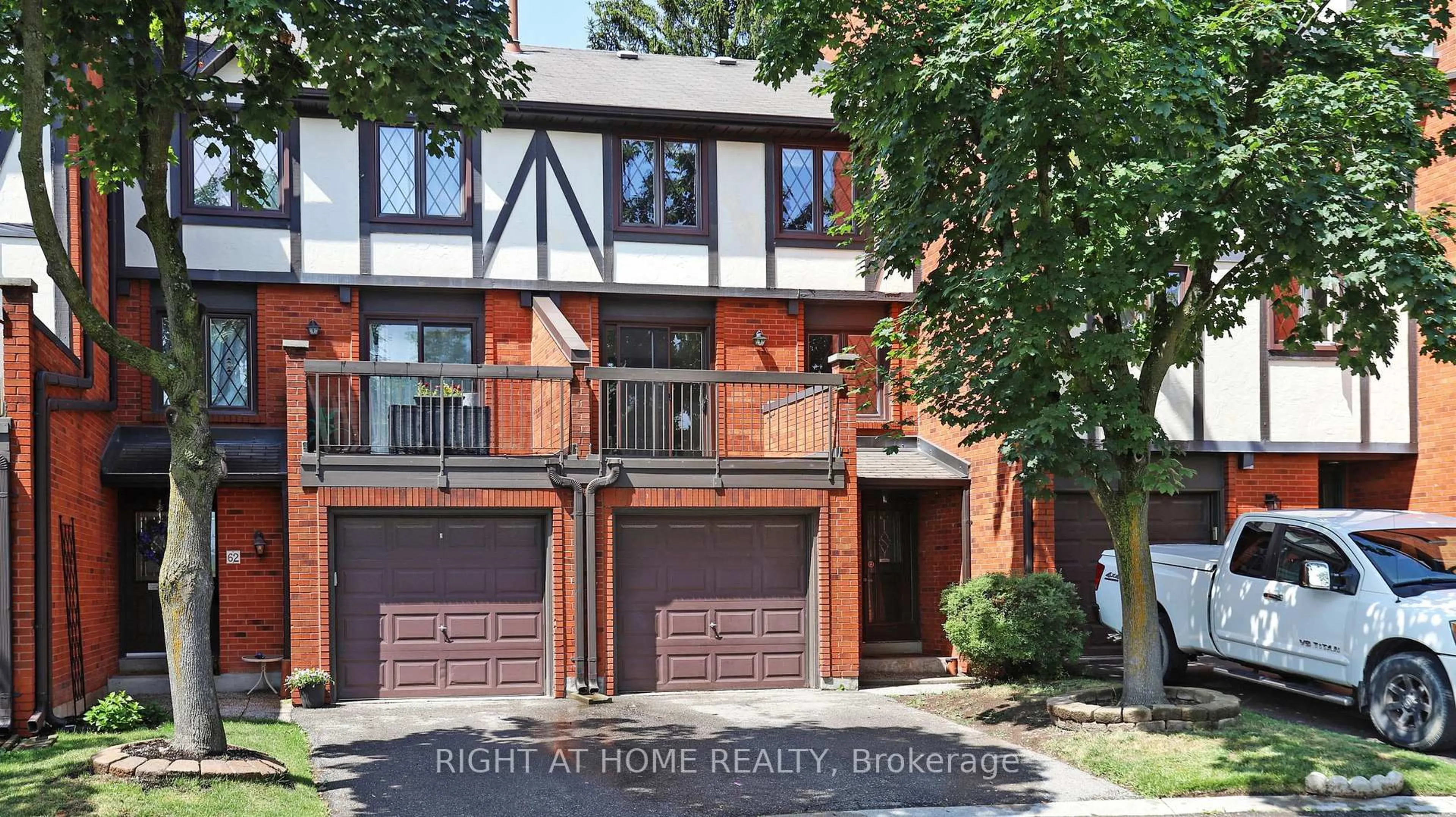 Home with brick exterior material, street for 3360 Council Ring Rd #61, Mississauga Ontario L5L 2E4