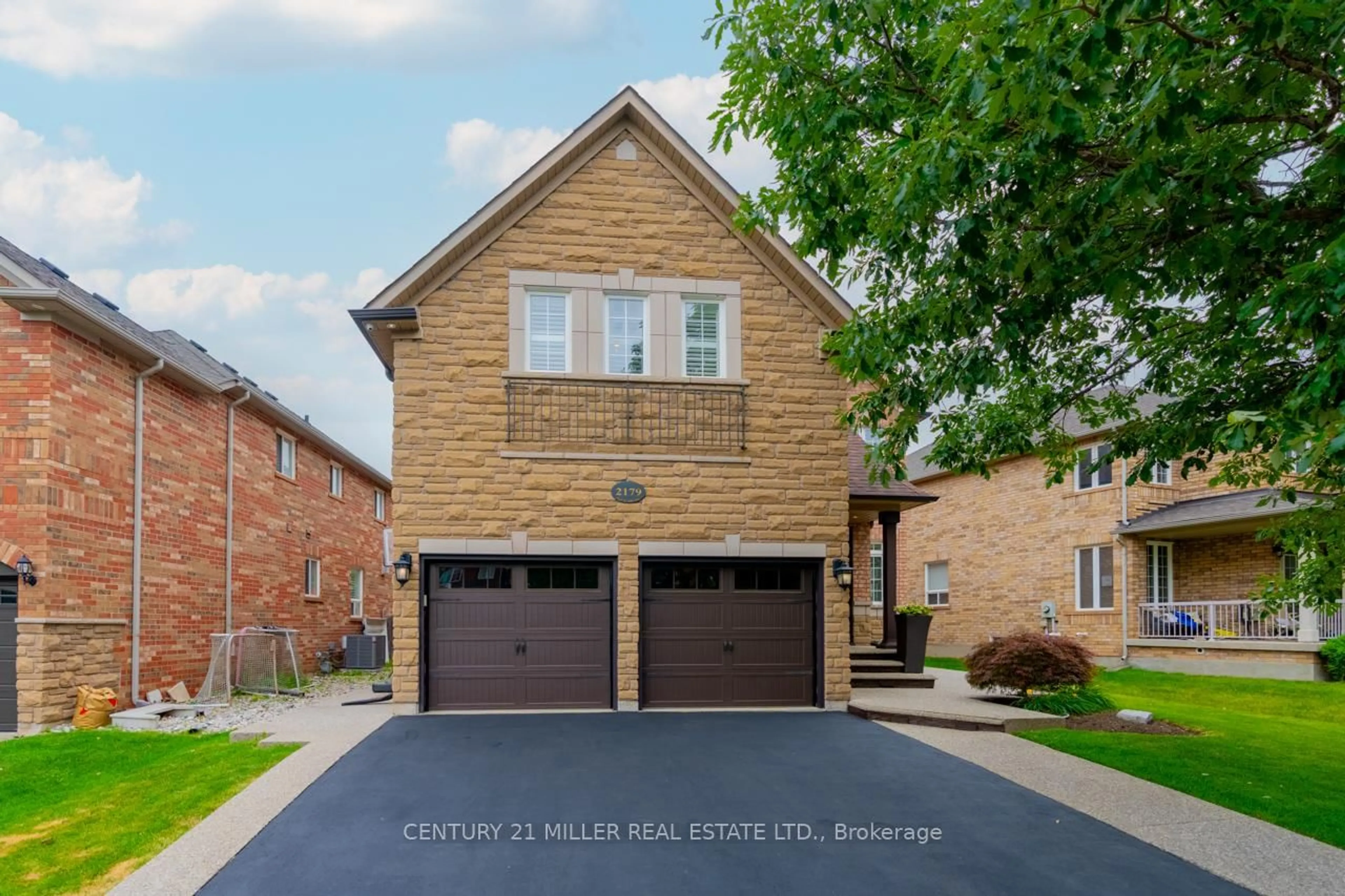 Home with brick exterior material, street for 2179 Glencairn Rd, Oakville Ontario L6M 4R9