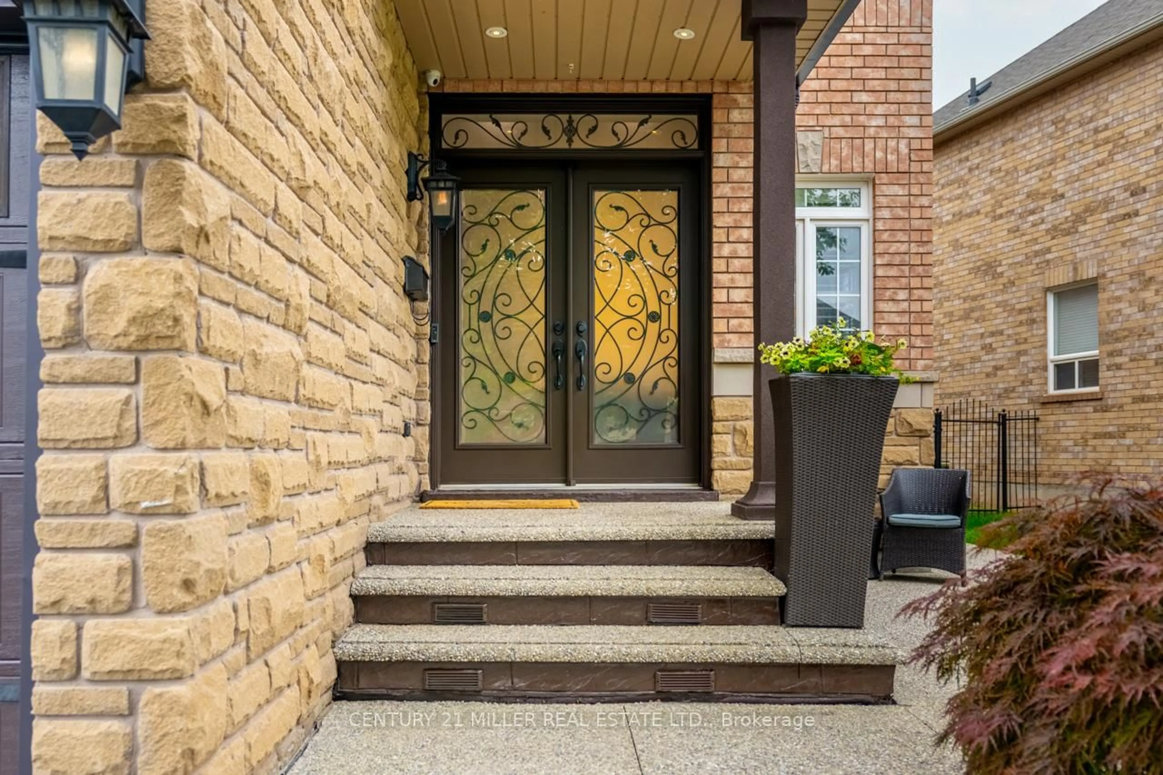 Unknown for 2179 Glencairn Rd, Oakville Ontario L6M 4R9