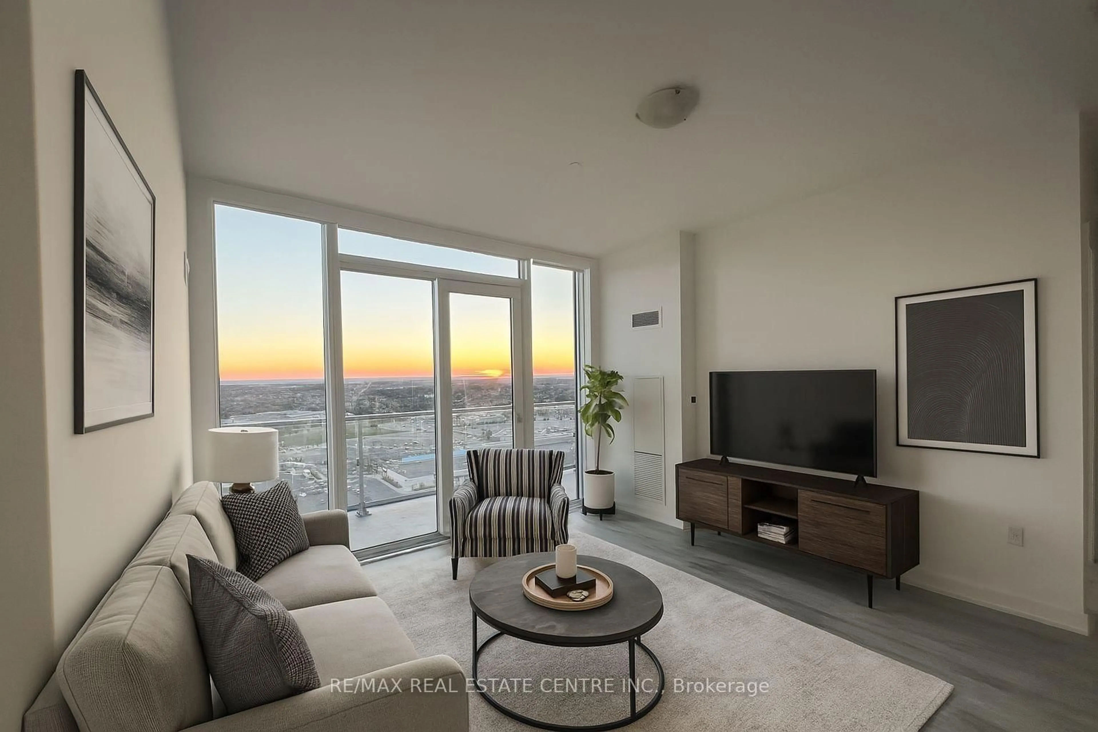 Living room with furniture, unknown for 4655 Metcalfe Ave #2209B, Mississauga Ontario L5M 0Z7