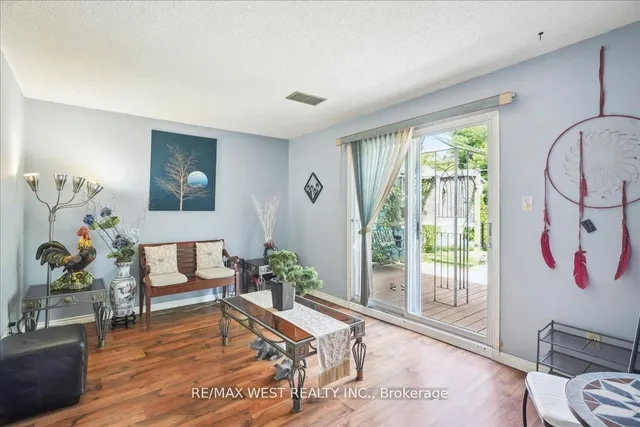 74 Horton Cres, Brampton 2