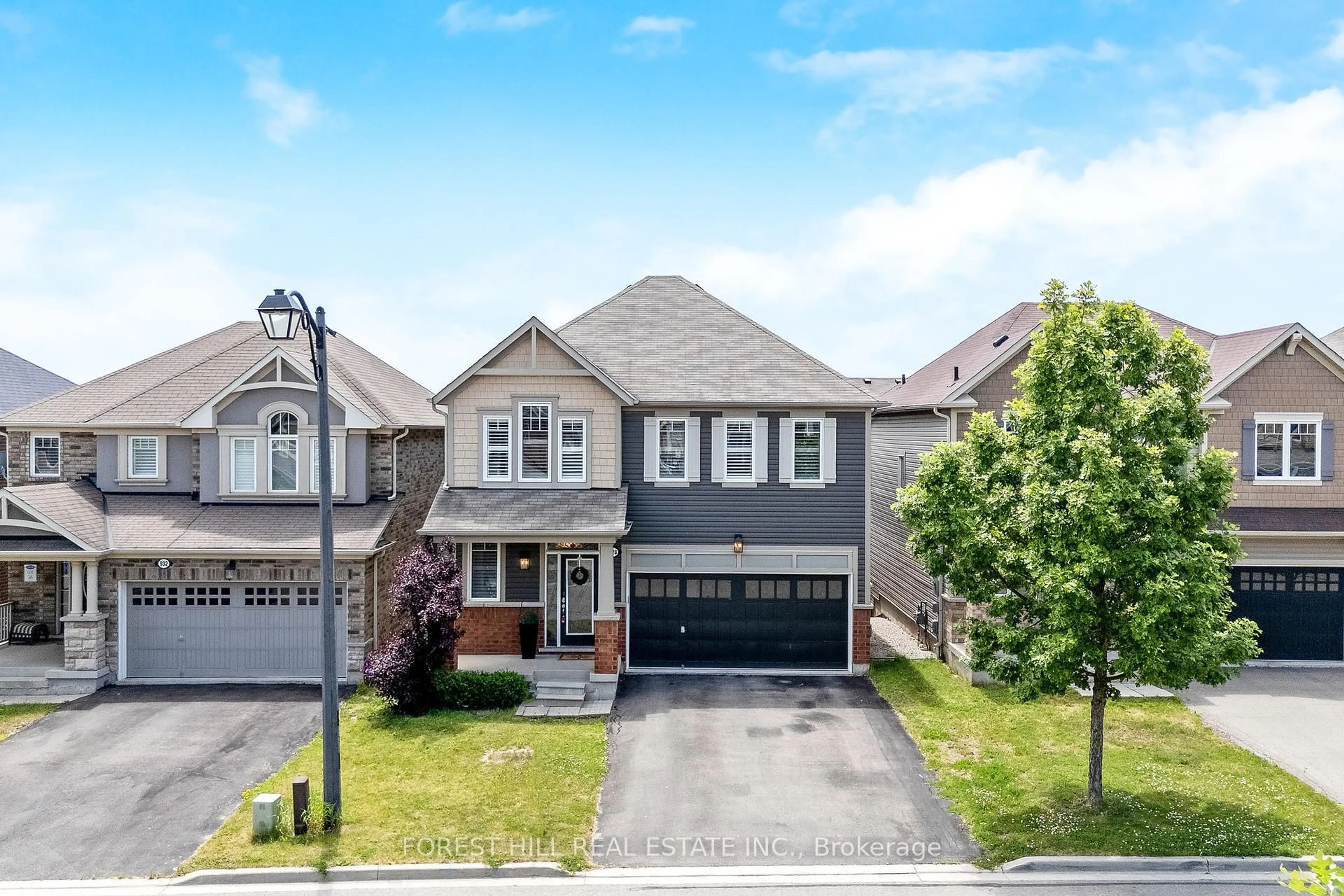 Unknown for 928 Dice Way, Milton Ontario L9T 8C9