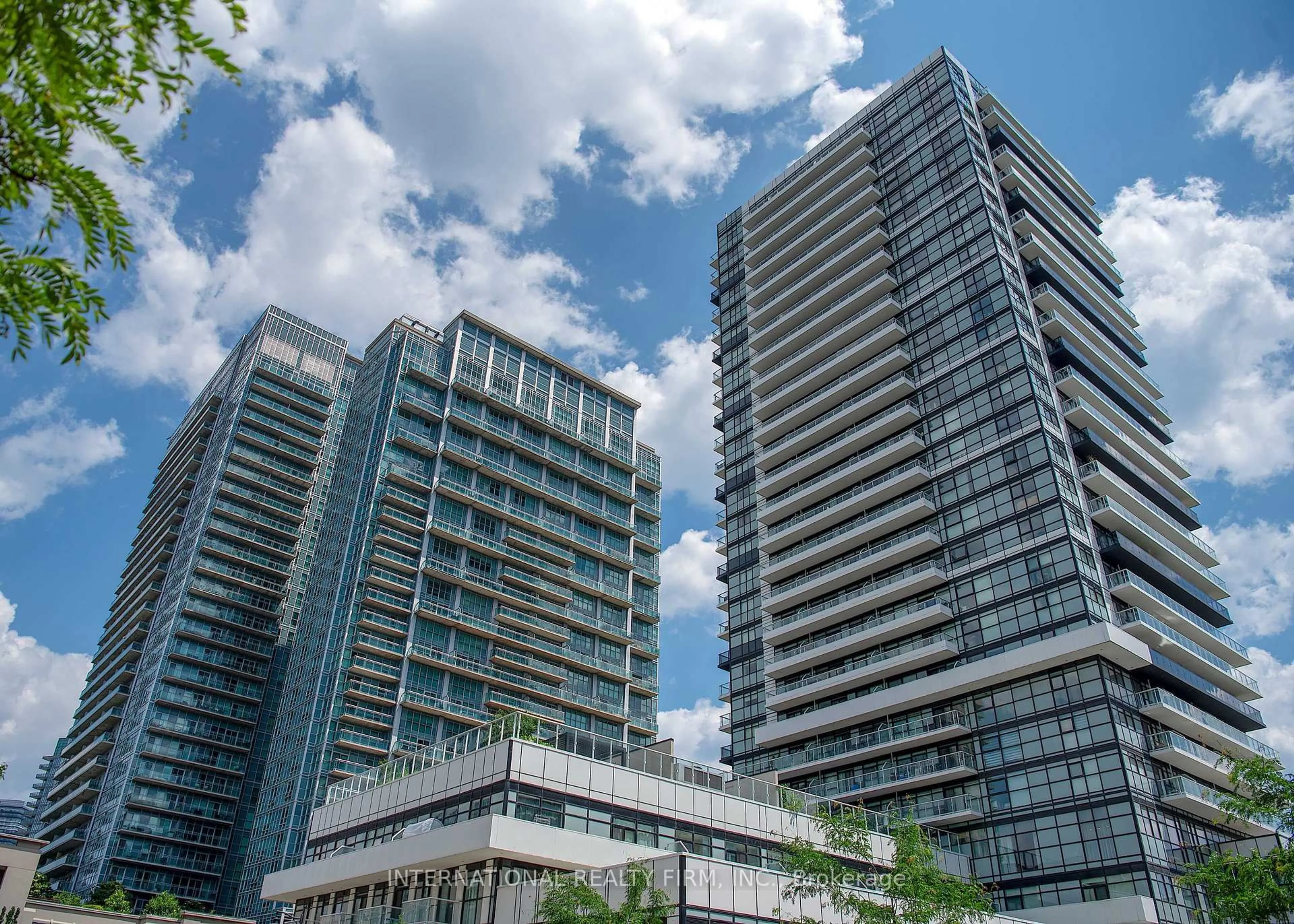 Unknown for 165 Legion Rd #1223, Toronto Ontario M8Y 0B3