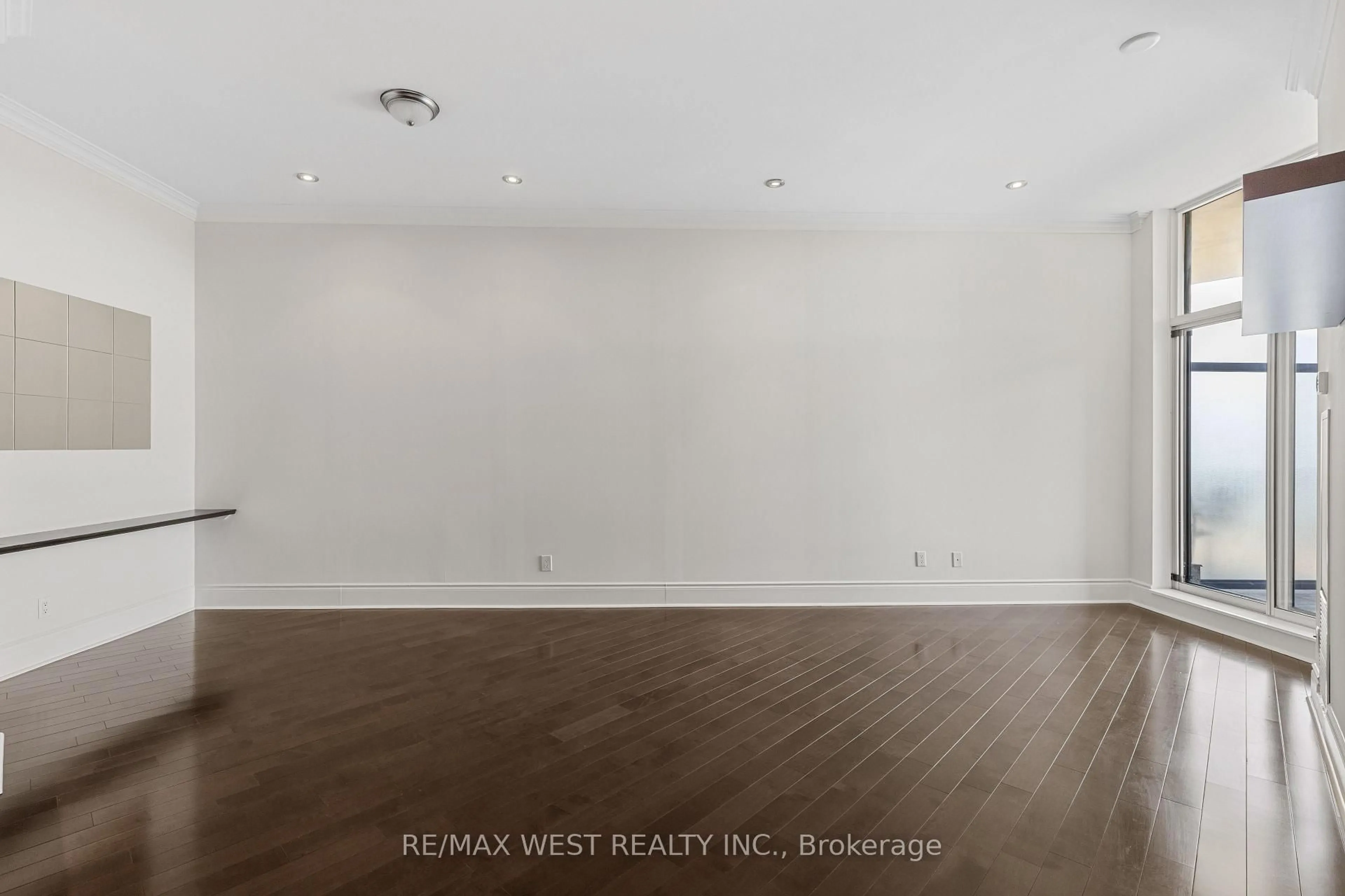 A pic of a room for 25 Earlington Ave #PH615, Toronto Ontario M8X 3A3