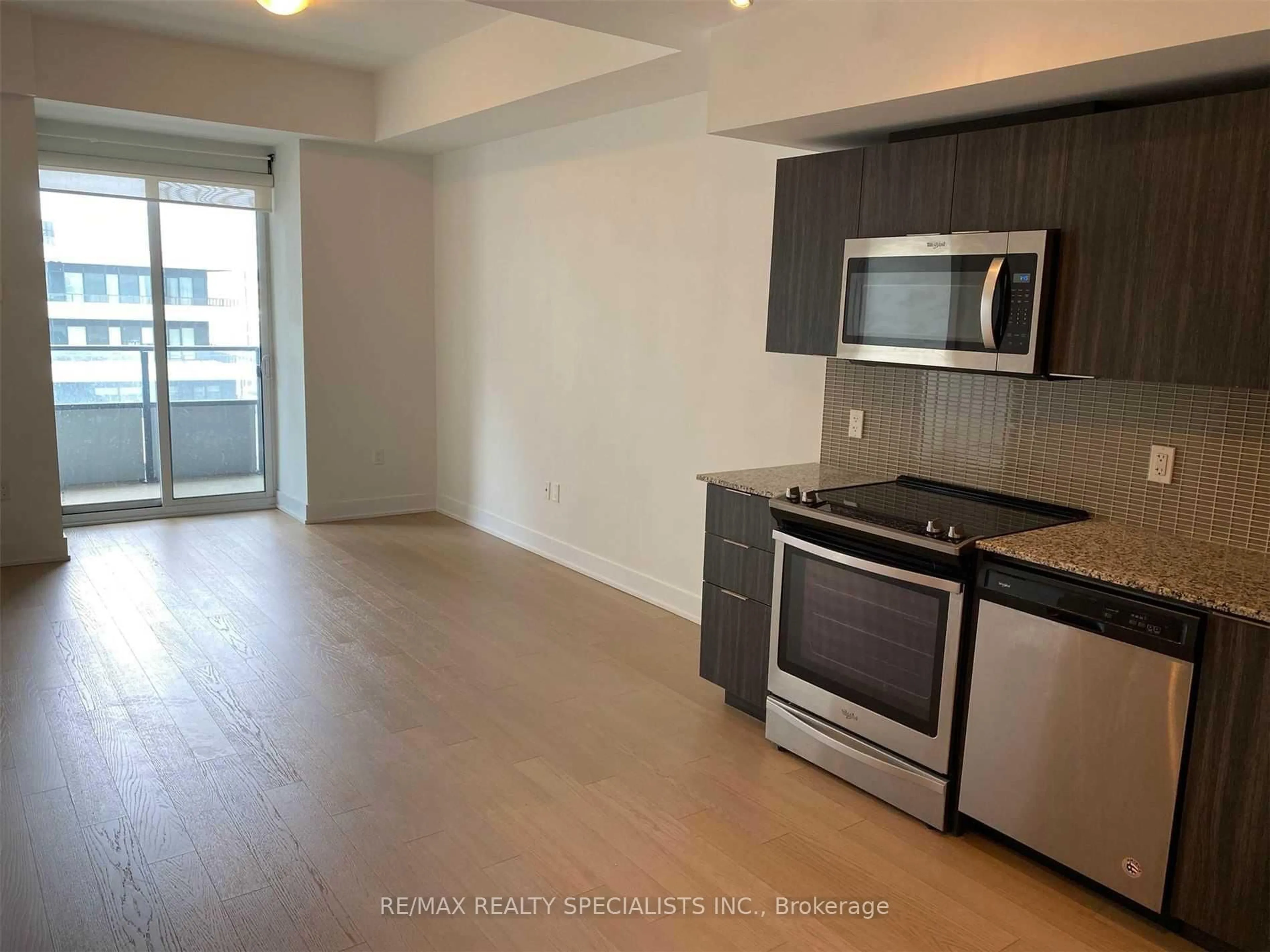 Standard kitchen, unknown for 20 SHORE BREEZE Dr #404, Toronto Ontario M8V 1A1
