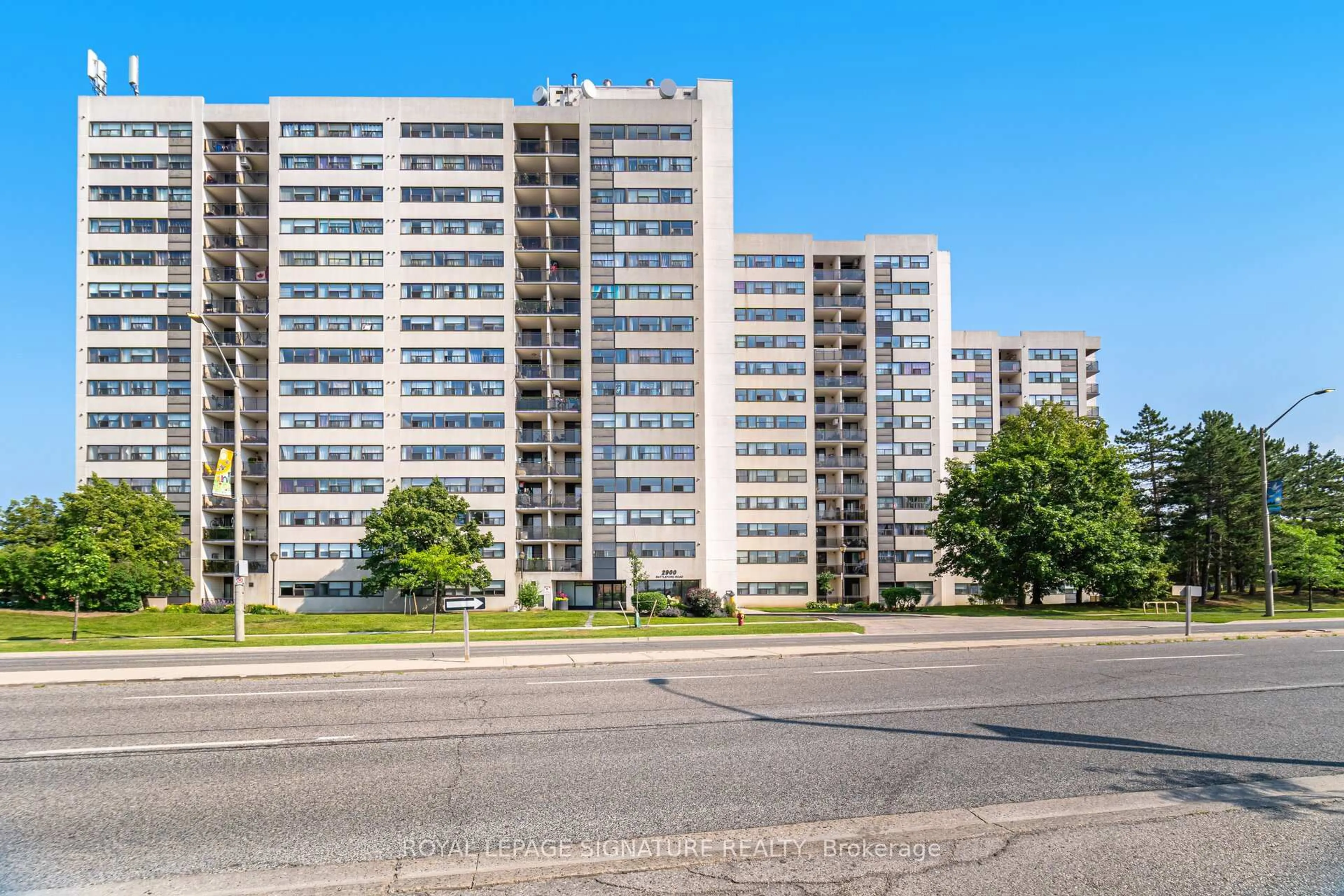 Unknown for 2900 Battleford Rd #214, Mississauga Ontario L5N 2V9