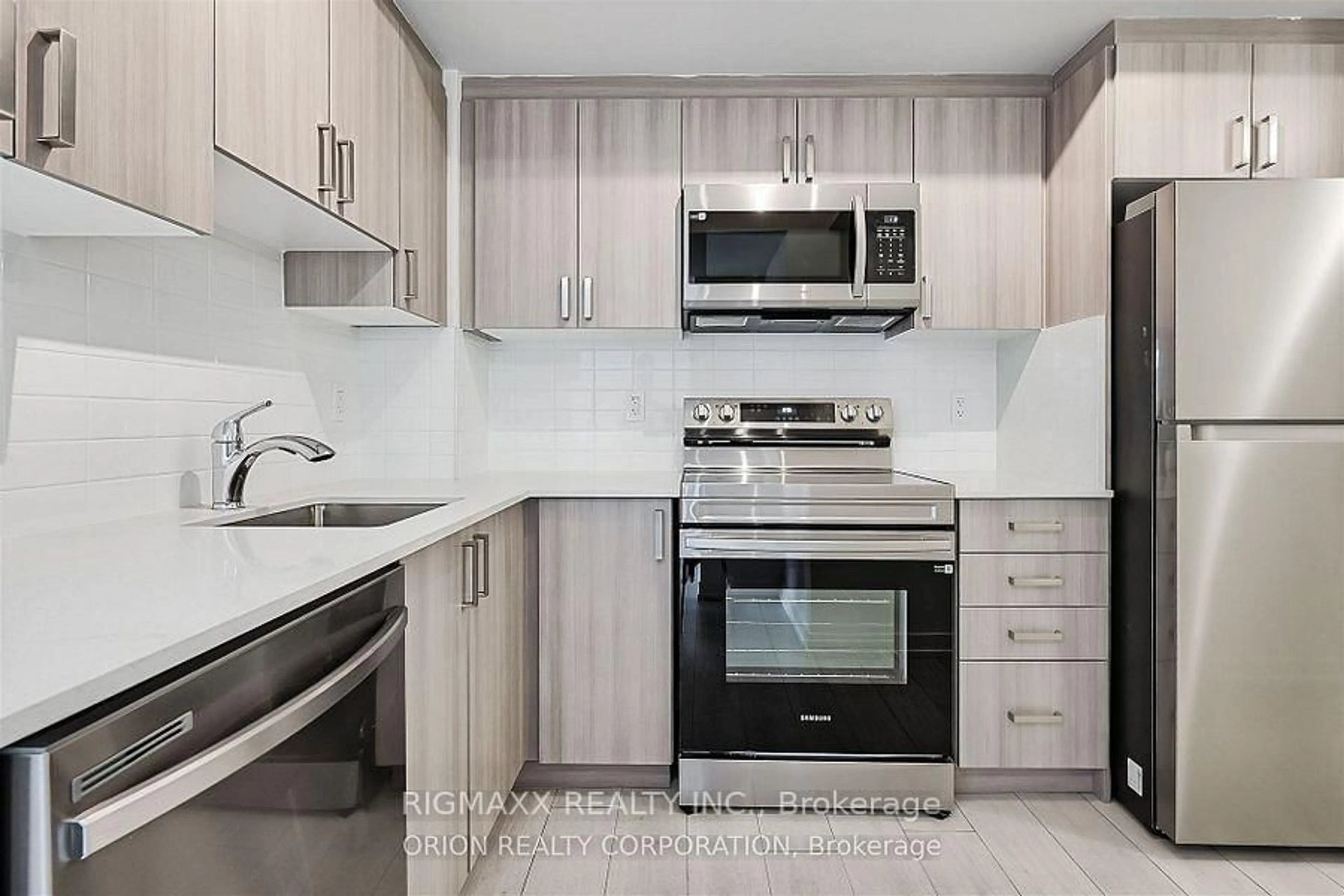 Standard kitchen, unknown for 556 Marlee Ave #521, Toronto Ontario M6B 0B1