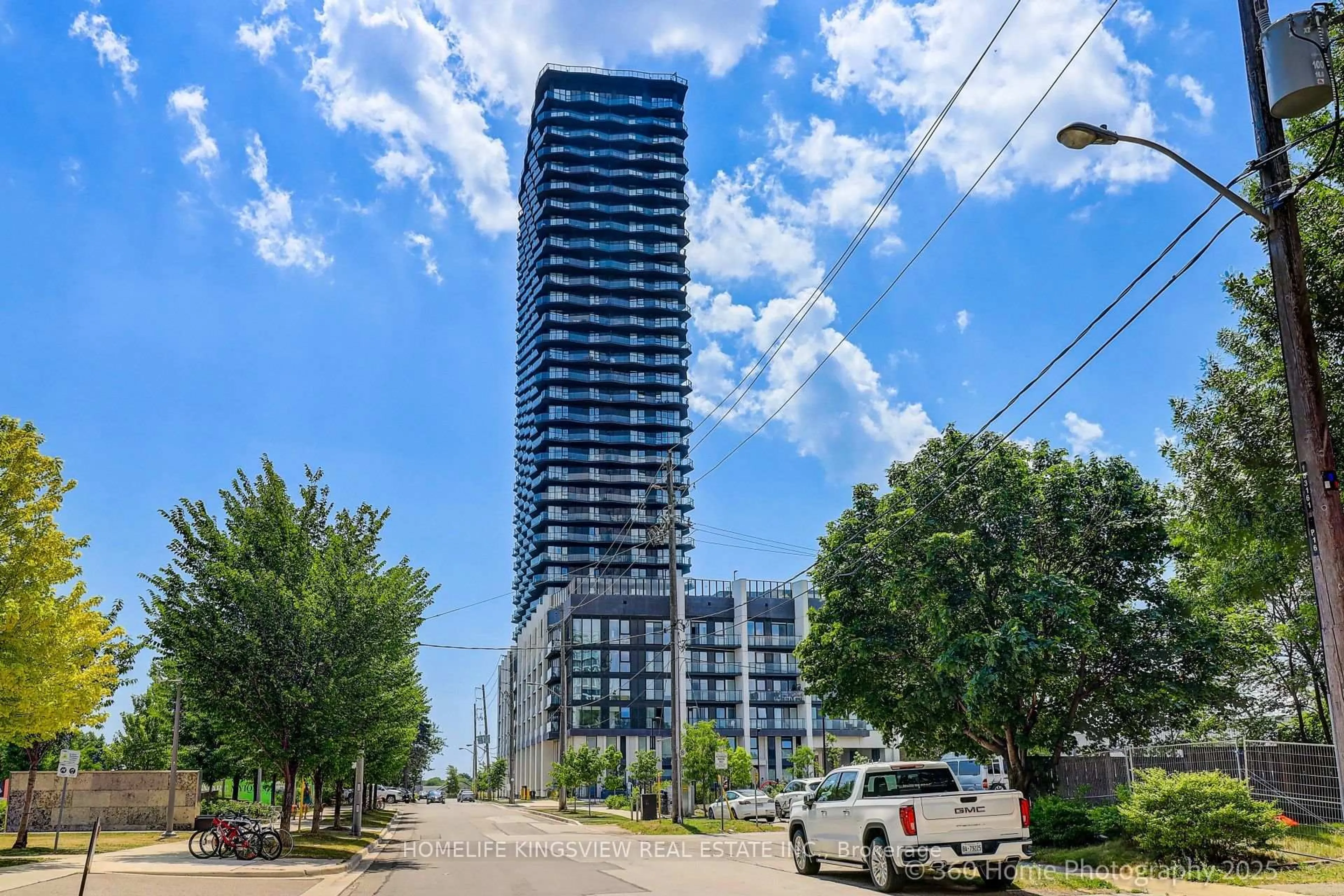 Unknown for 36 Zorra St #319, Toronto Ontario M8Z 0G5