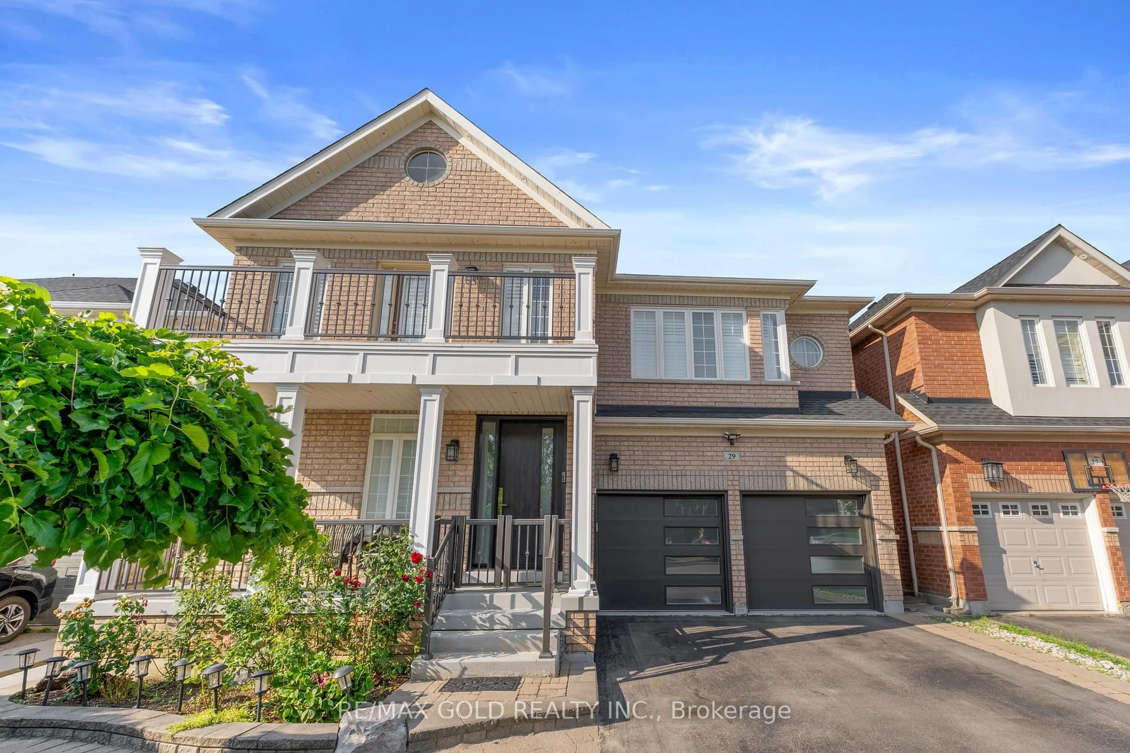 Home with brick exterior material, street for 29 Tennant Dr, Brampton Ontario L6R 0G6