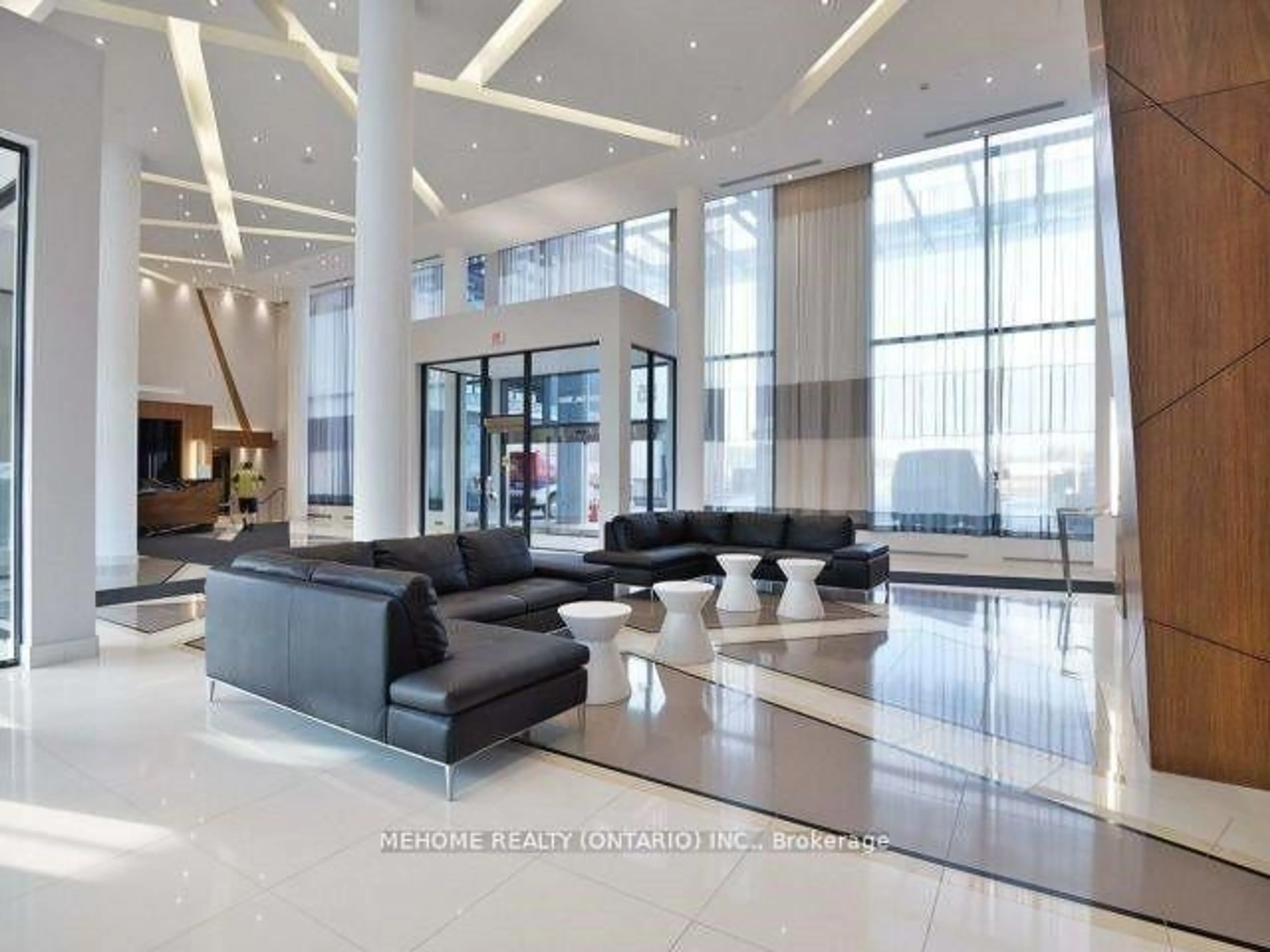 Lobby for 55 Eglinton Ave #103, Mississauga Ontario L5M 8E4