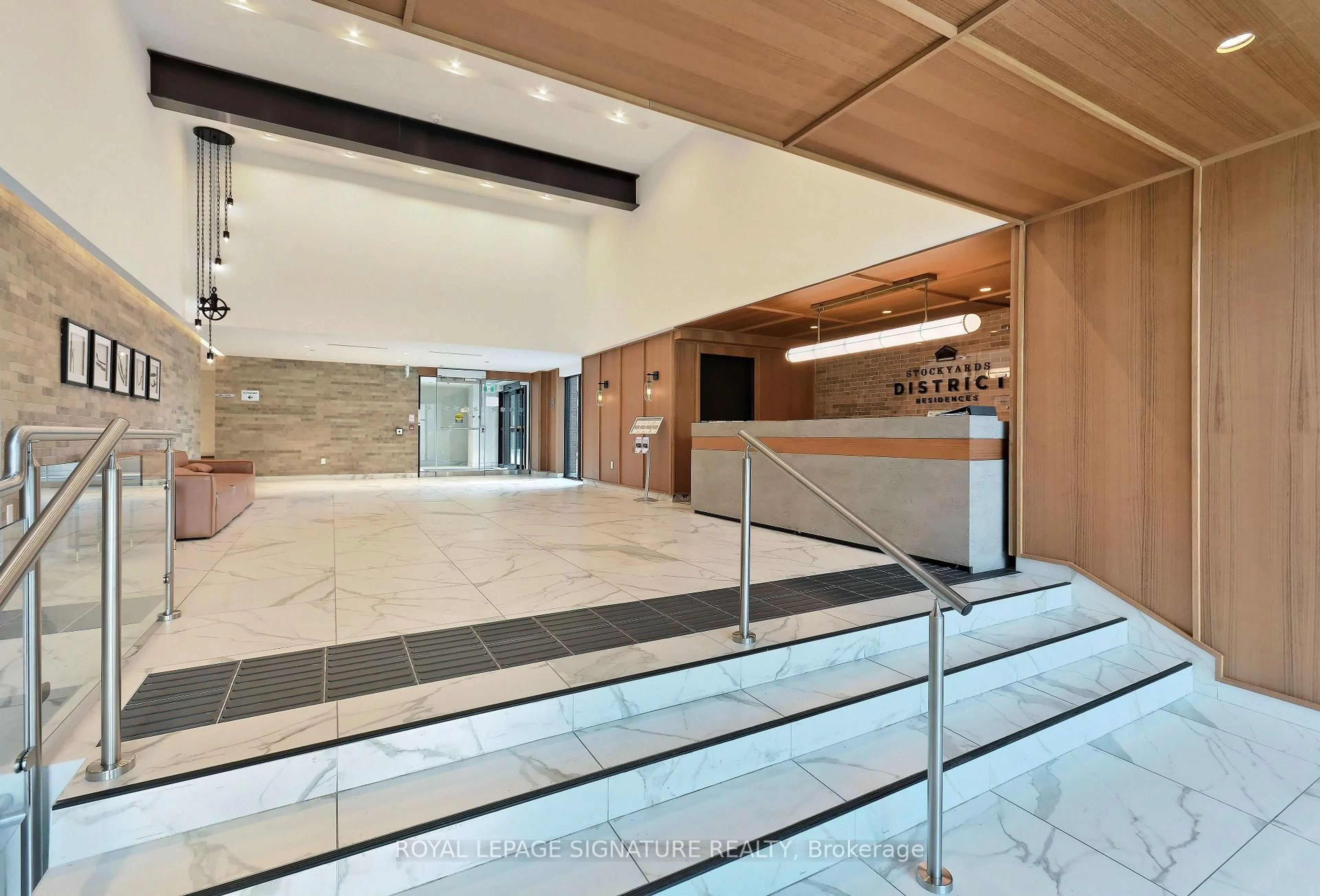Indoor foyer for 2300 St Clair Ave #327, Toronto Ontario M6N 1K8