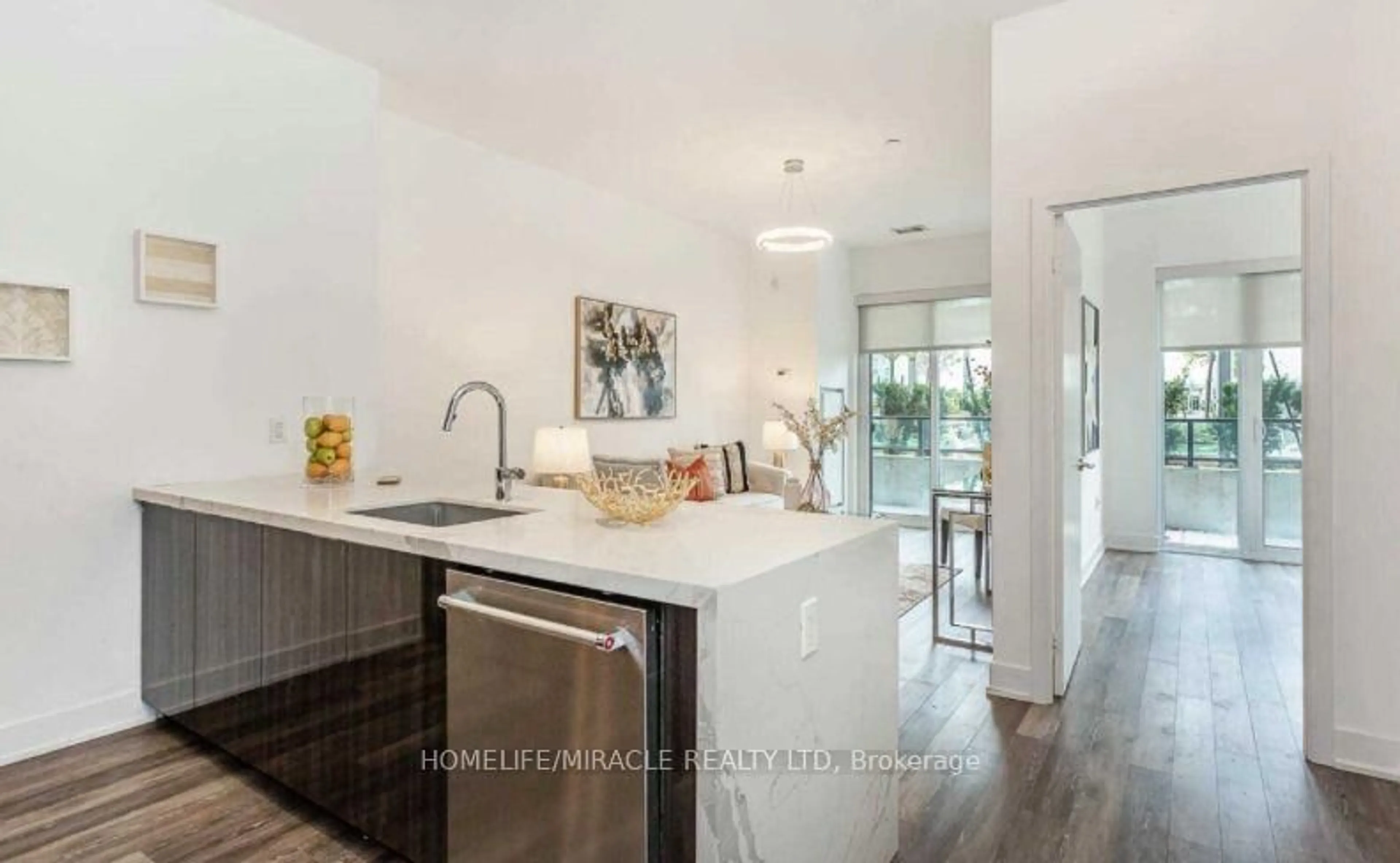 Open concept kitchen, ceramic/tile floor for 30 Shore Breeze Dr #526, Toronto Ontario M8V 0J1
