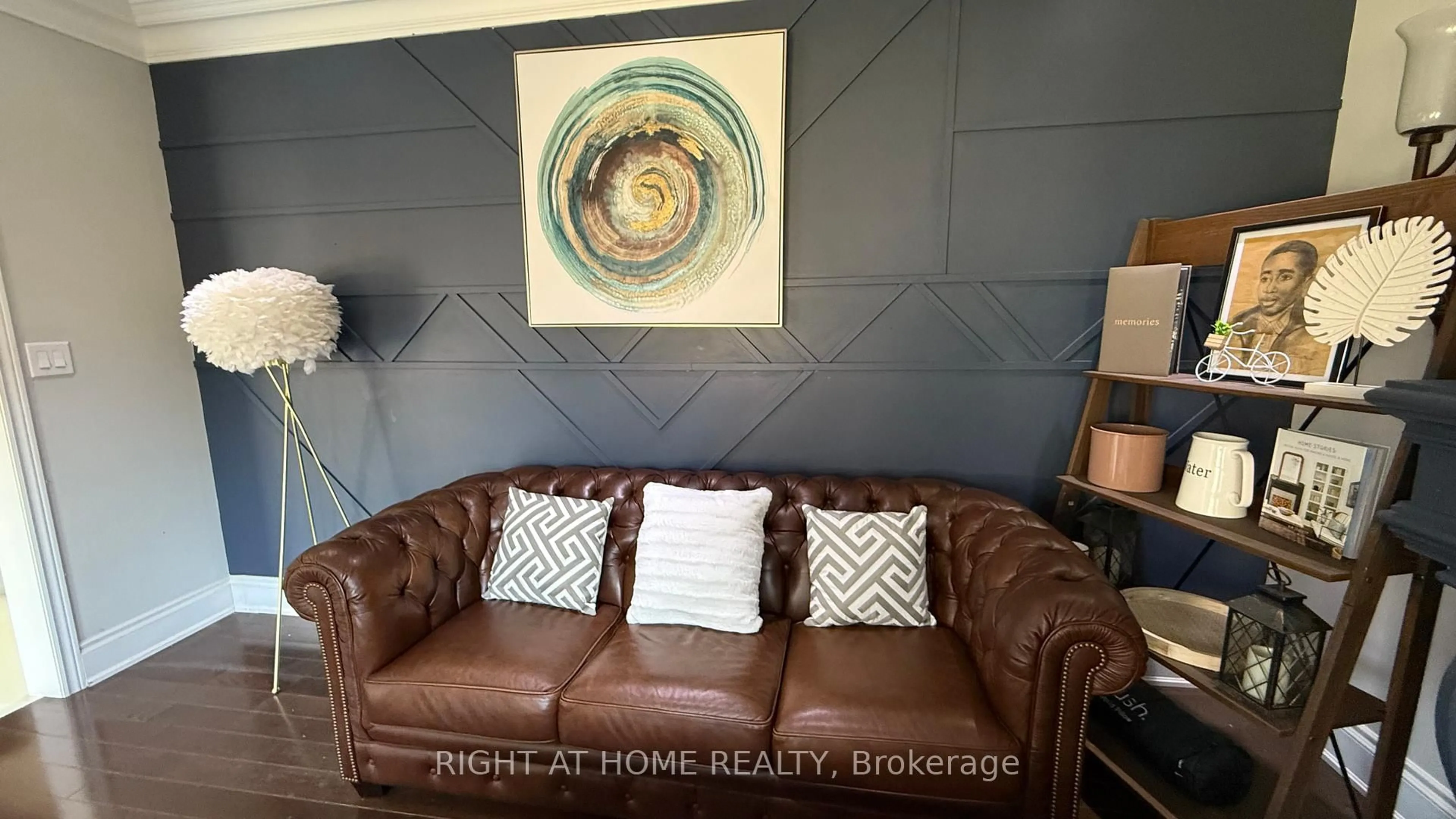 Living room with furniture, unknown for 7 Yellow Avens Blvd, Brampton Ontario L6R 0K5