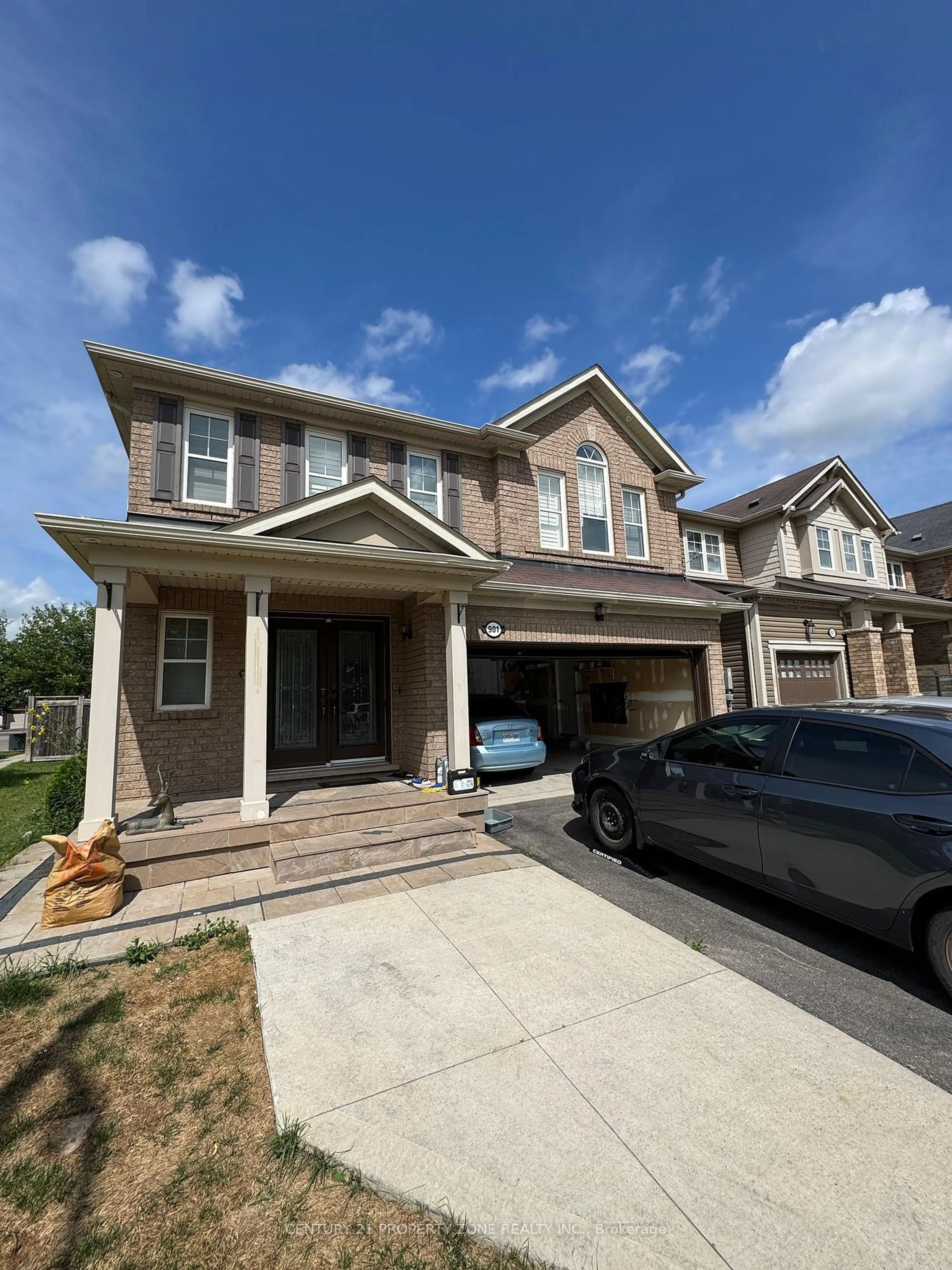 Unknown for 901 Challinor Terr, Milton Ontario L9T 7V6