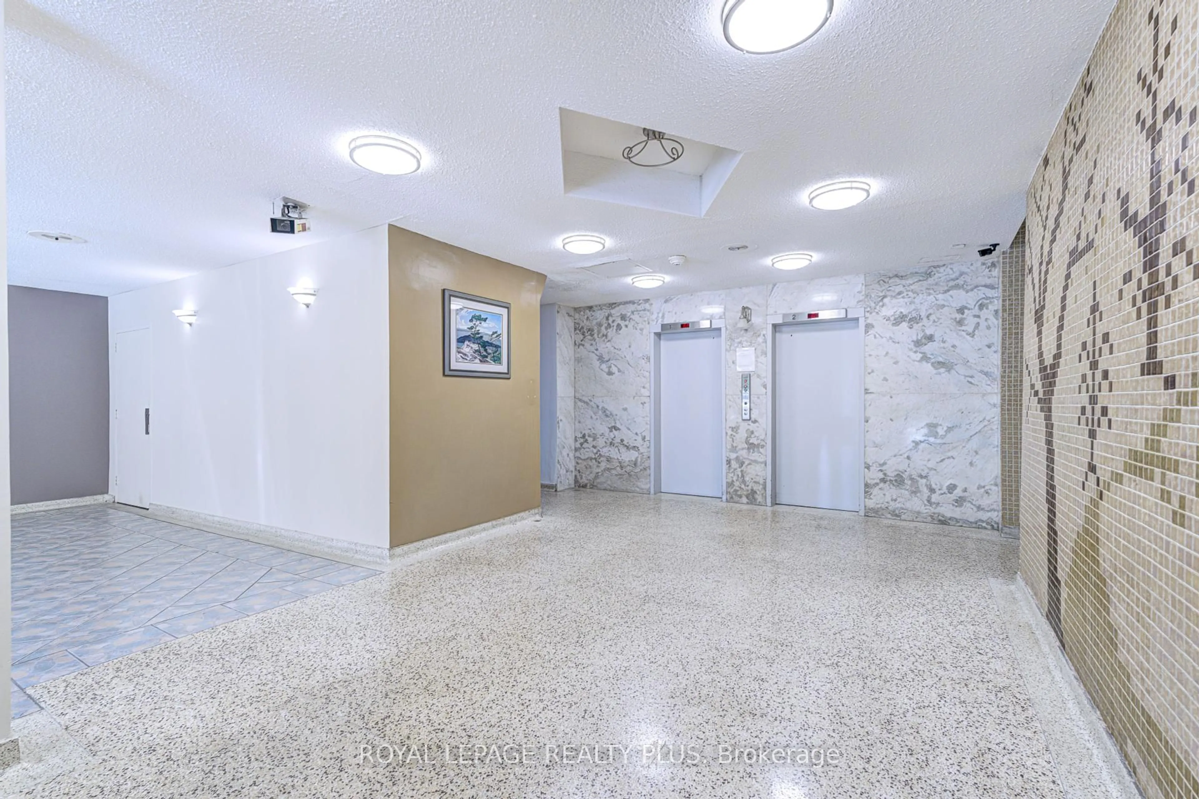 Lobby for 15 London Green Crt #206, Toronto Ontario M3N 1K4