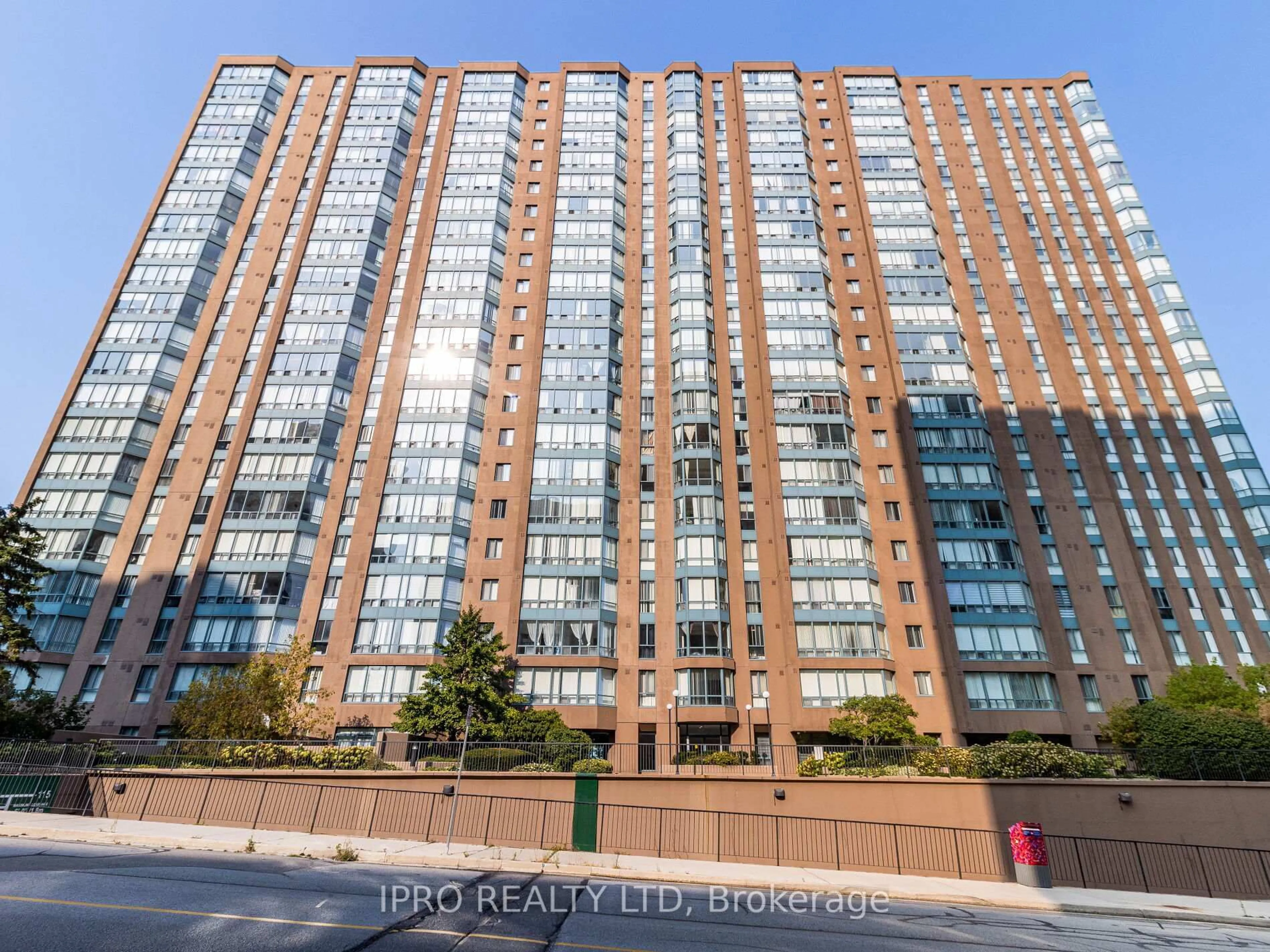 Unknown for 115 Hillcrest Ave #808, Mississauga Ontario L5B 3Y9