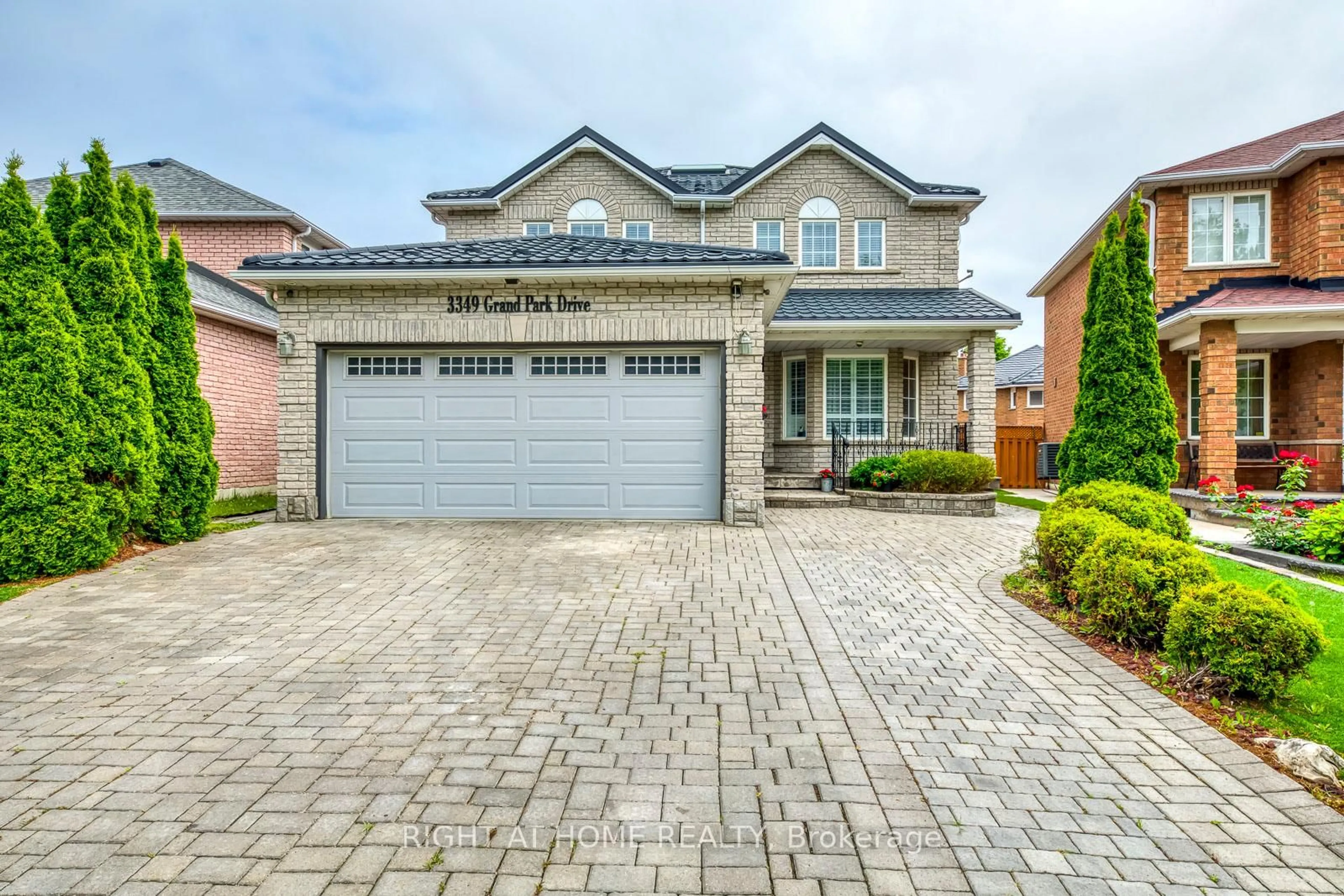 Home with brick exterior material, street for 3349 Grand Park Dr, Mississauga Ontario L5B 4C9