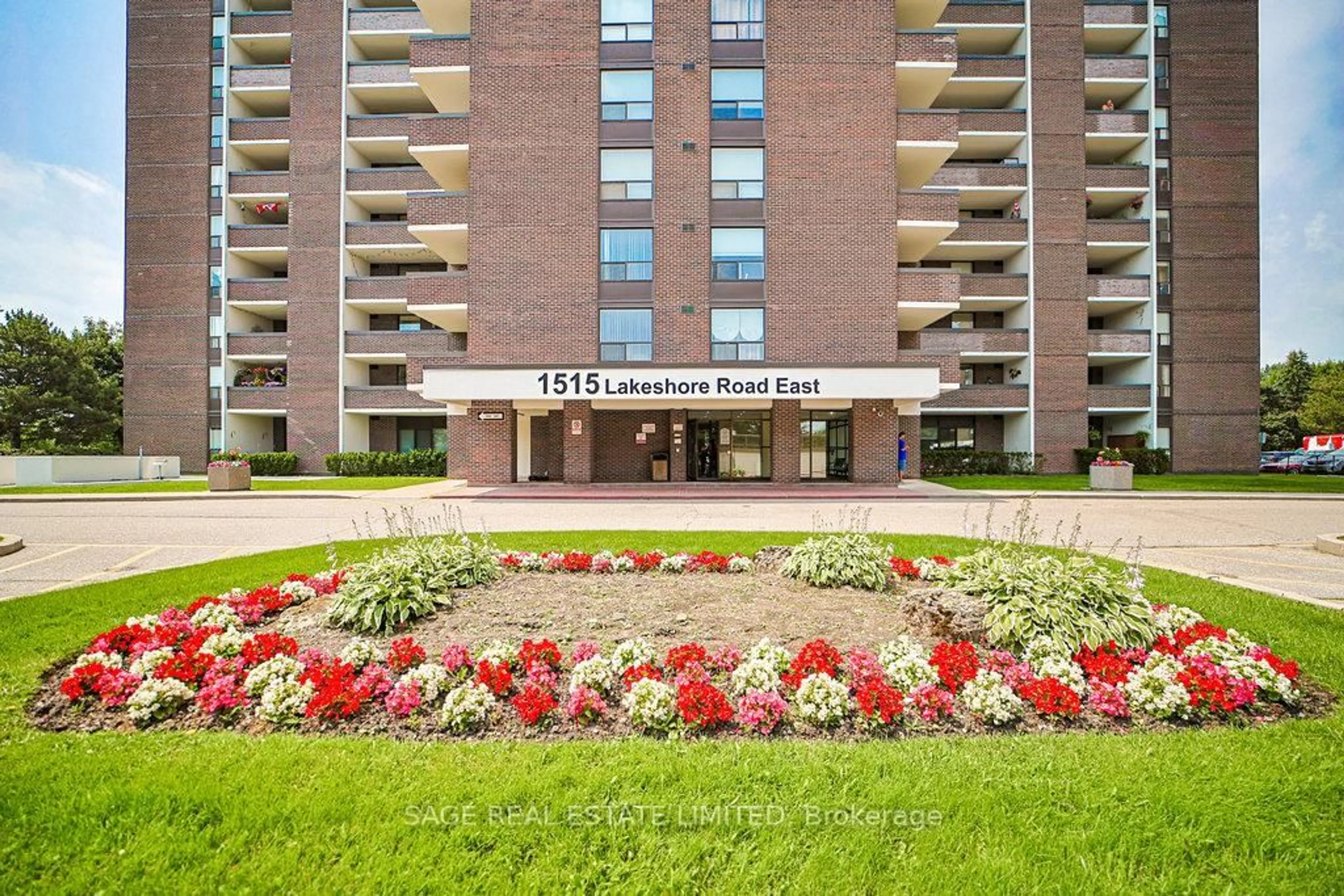 Unknown for 1515 Lakeshore Rd ##1001, Mississauga Ontario L5E 3E3
