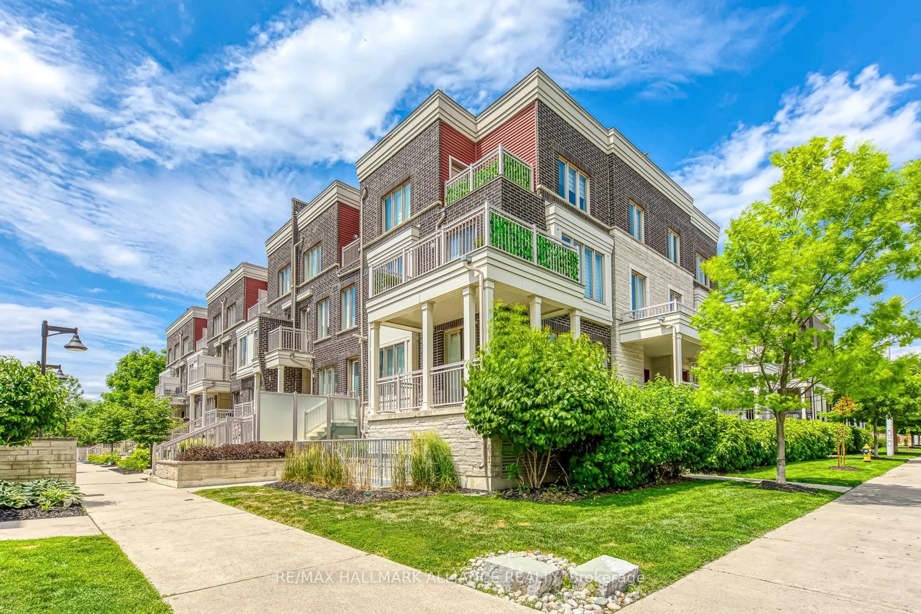 Unknown for 140 Long Branch Ave #18, Toronto Ontario M8W 0B1