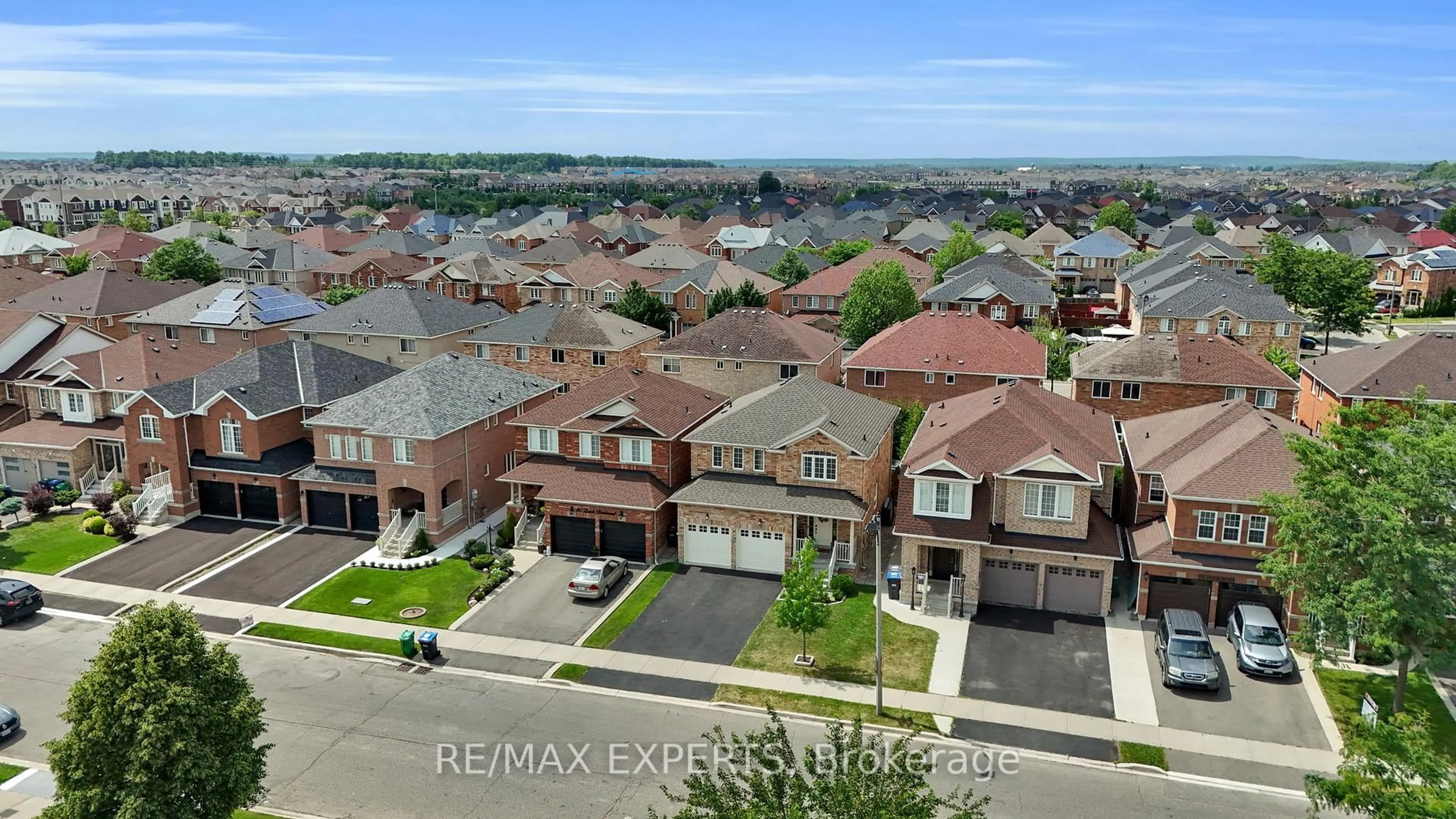 A pic from outside/outdoor area/front of a property/back of a property/a pic from drone, street for 78 Buick Blvd, Brampton Ontario L7A 3X7