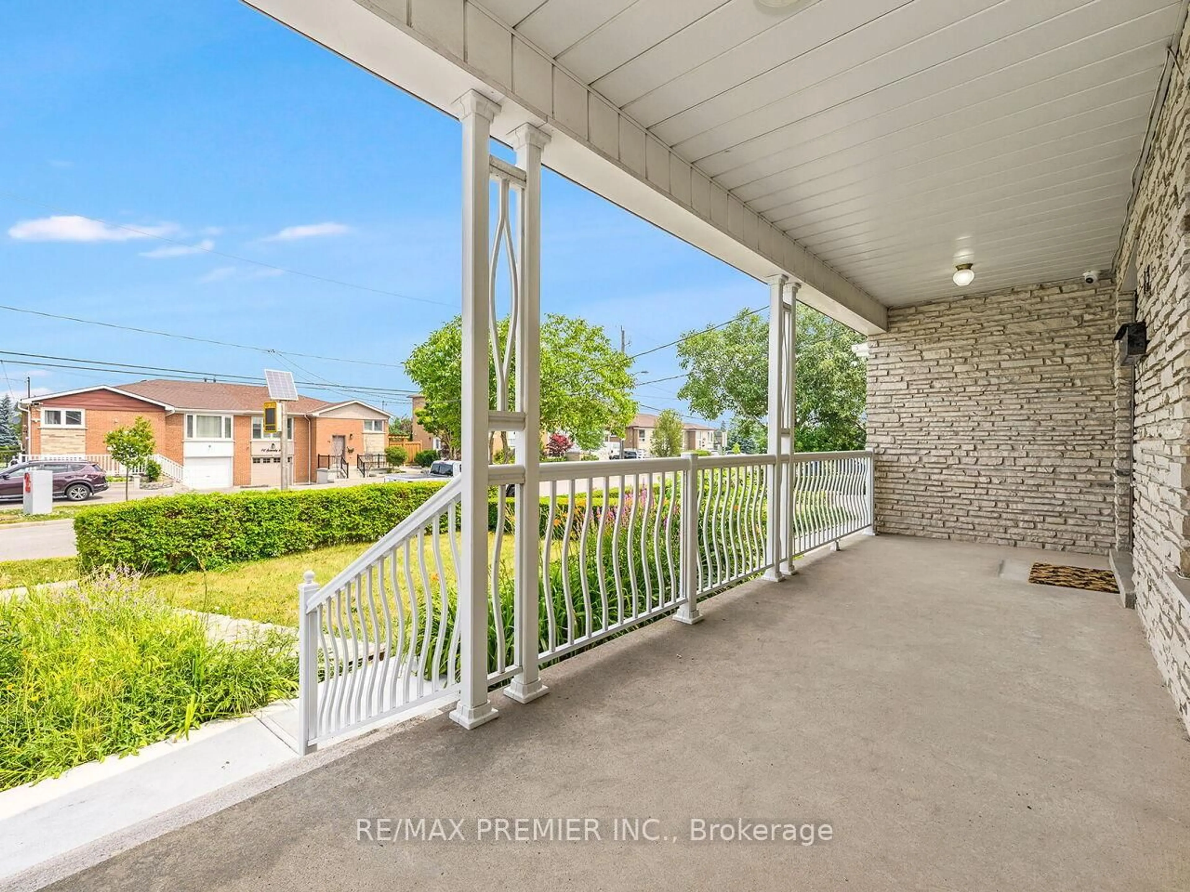 Patio, unknown for 83 Spenvalley Dr, Toronto Ontario M3L 1Z2