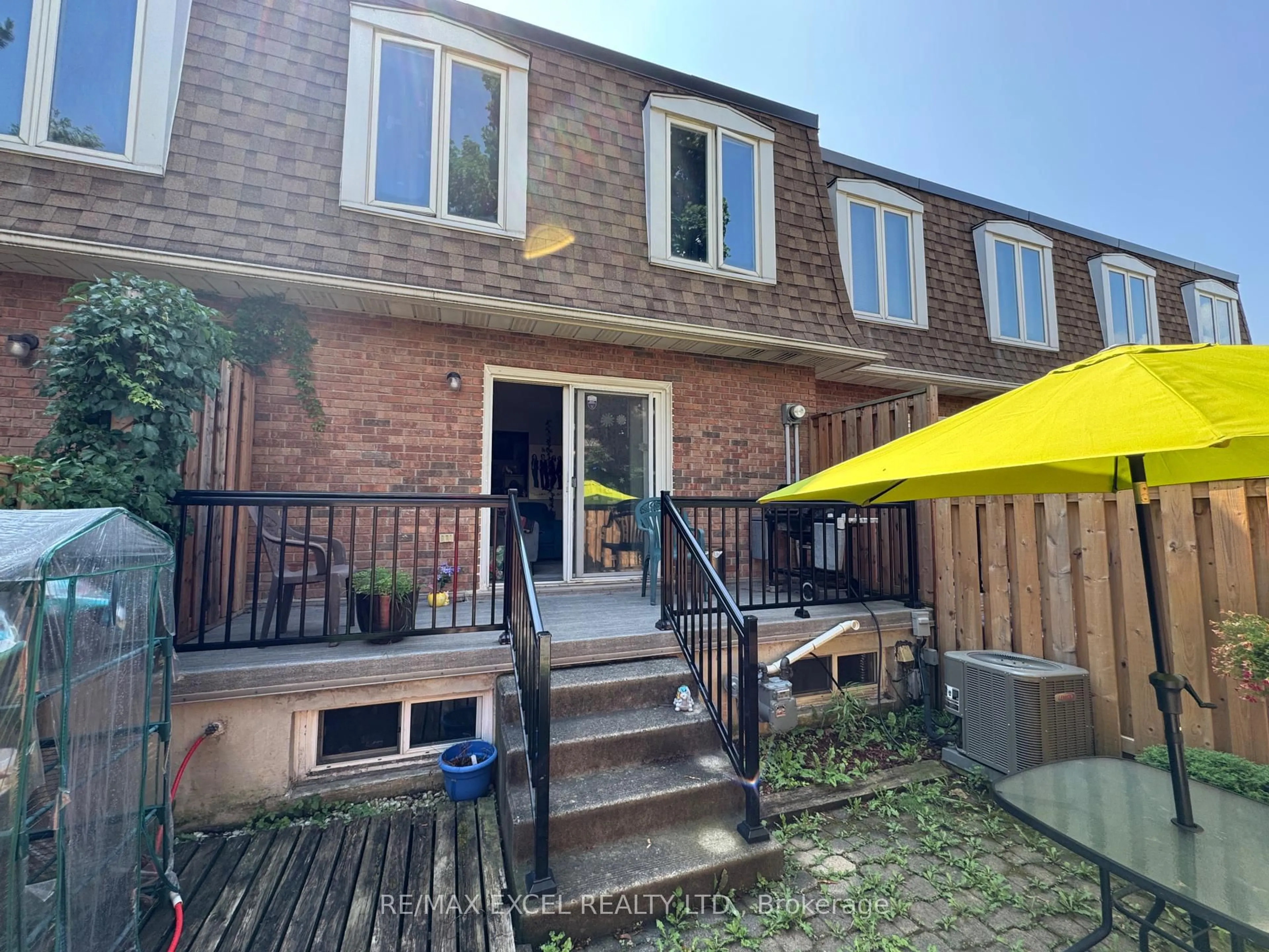 Unknown for 1527 Westminster Pl, Burlington Ontario L7P 2B4