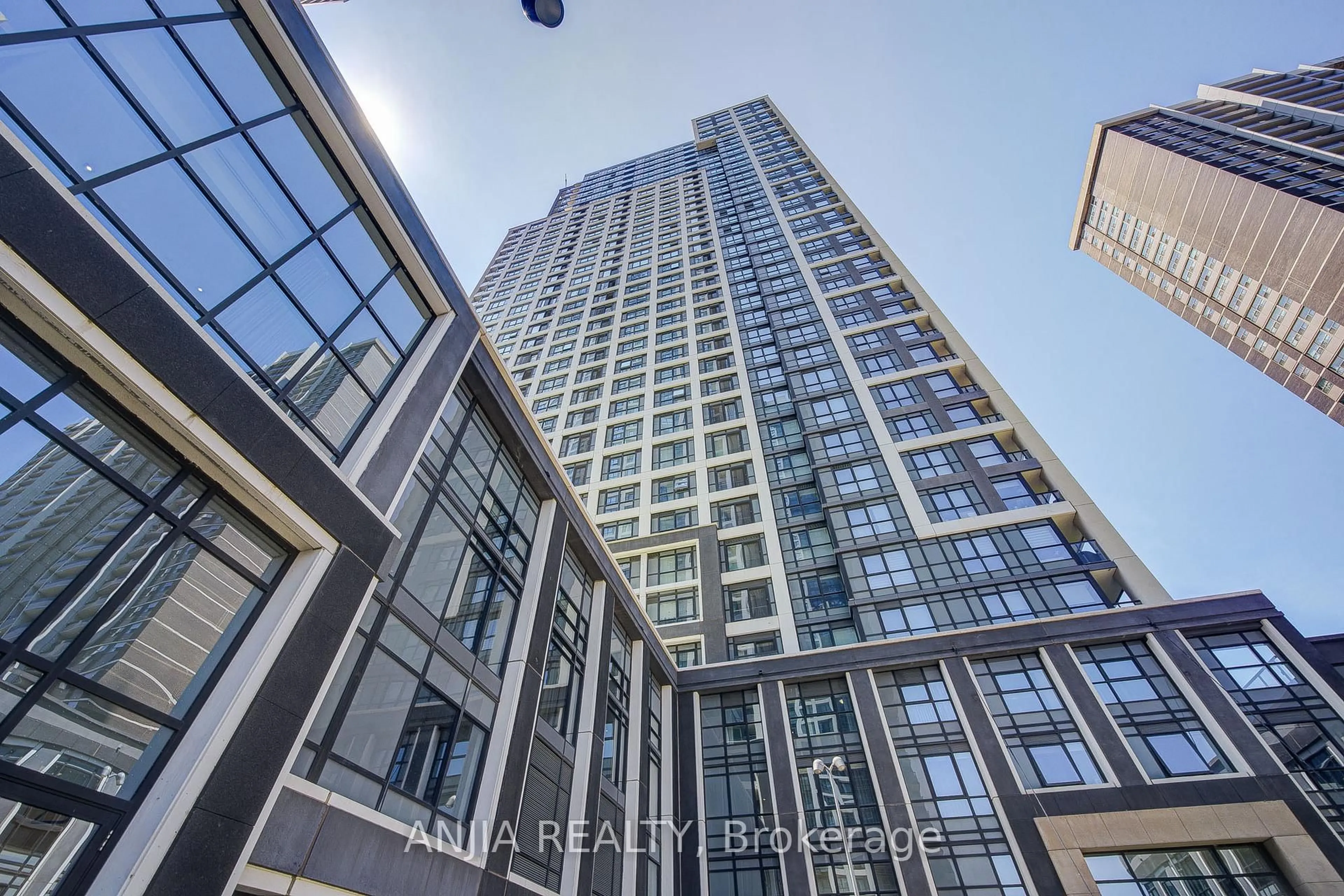 Unknown for 9 Mabelle Ave #1526, Toronto Ontario M9A 0E1