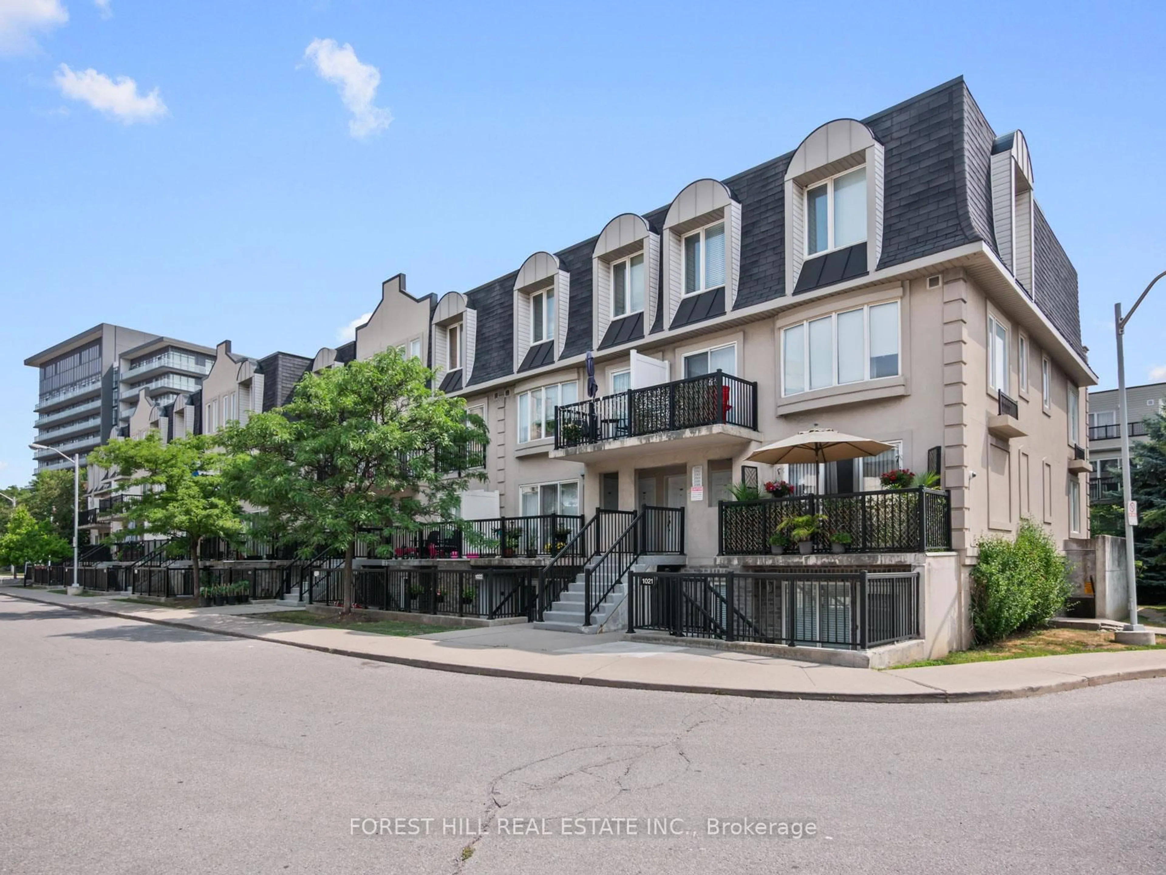 Patio, street for 65 George Appleton Way #2069, Toronto Ontario M3M 0A2