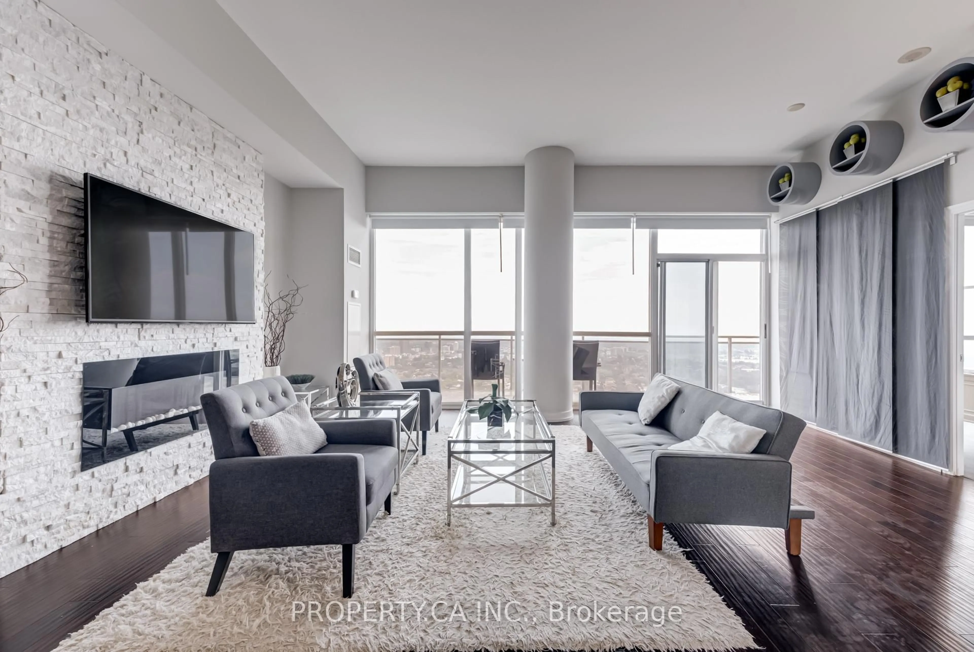 Living room with furniture, unknown for 223 Webb Dr #PH3504, Mississauga Ontario L5B 0E8