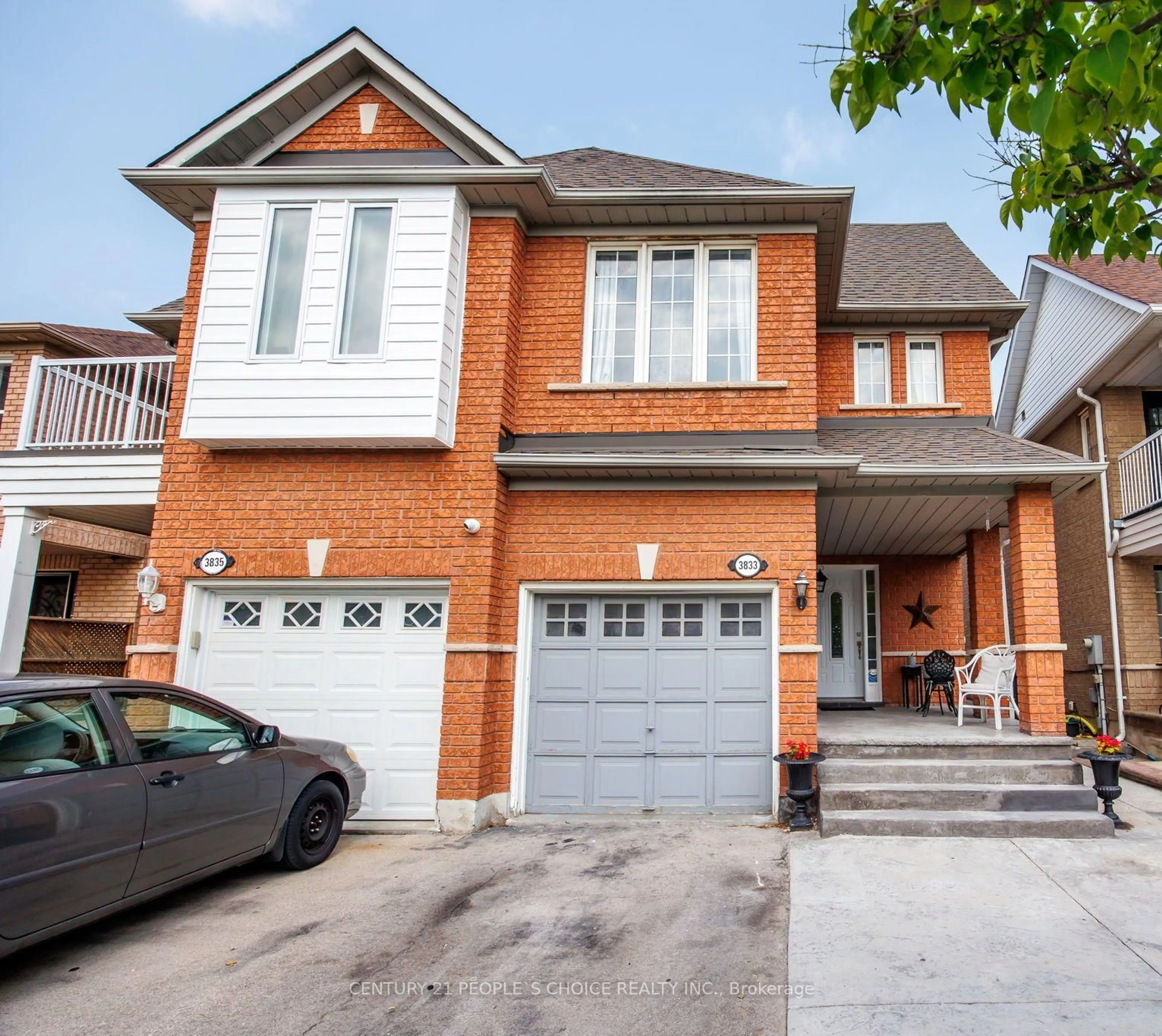 Home with brick exterior material, street for 3833 Manatee Way, Mississauga Ontario L5M 6Y1