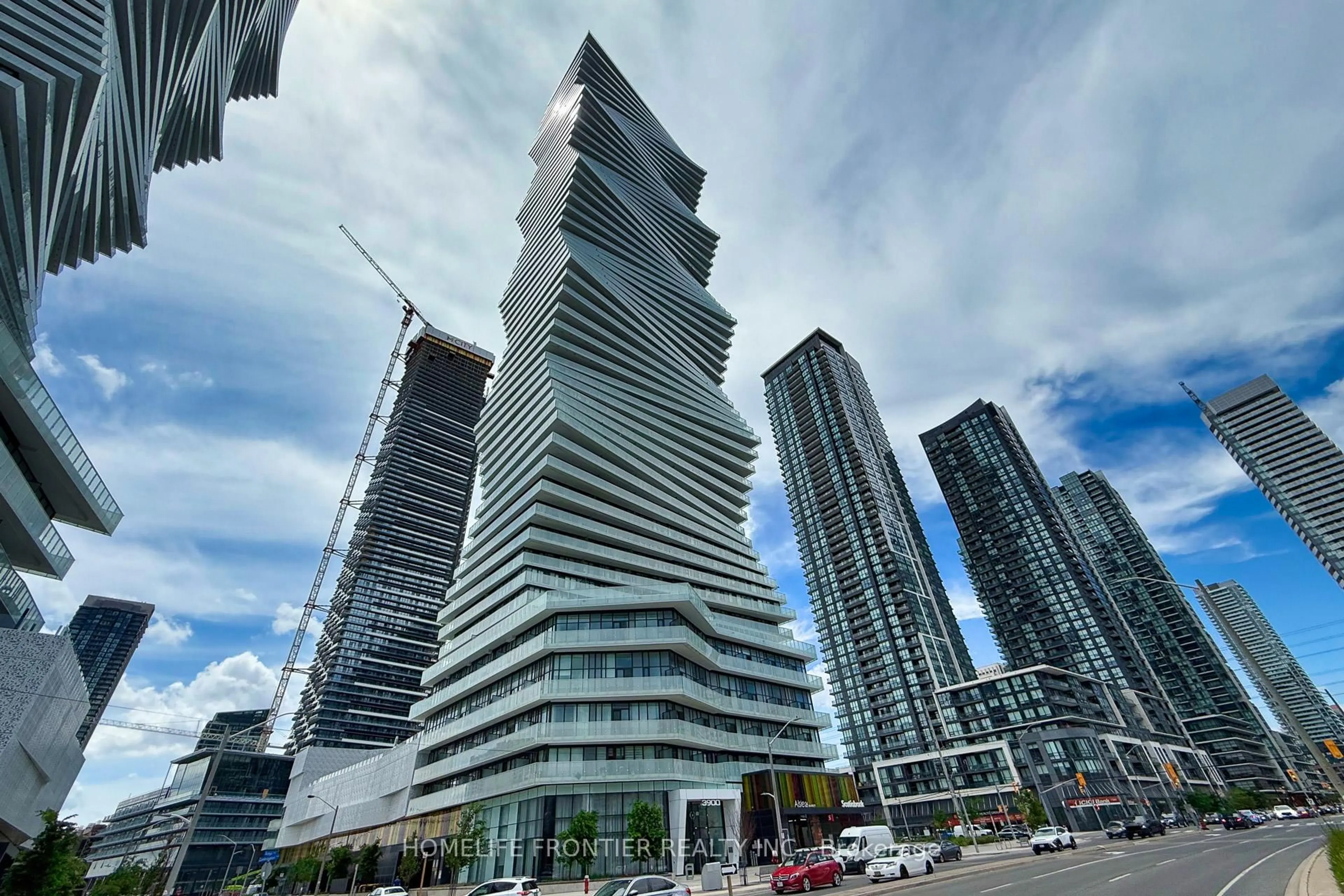 Unknown for 3900 Confederation Pkwy #2807, Mississauga Ontario L5B 0M3