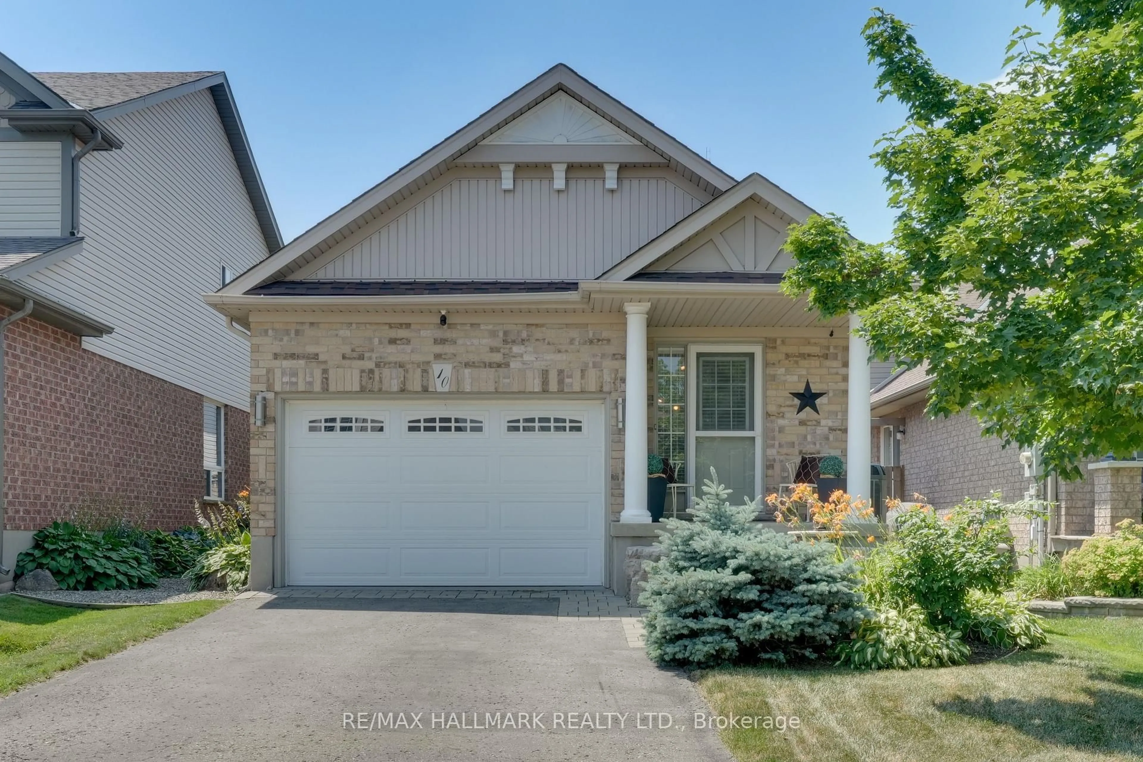 Home with brick exterior material, street for 10 Cameron Crt, Orangeville Ontario L9W 5G8