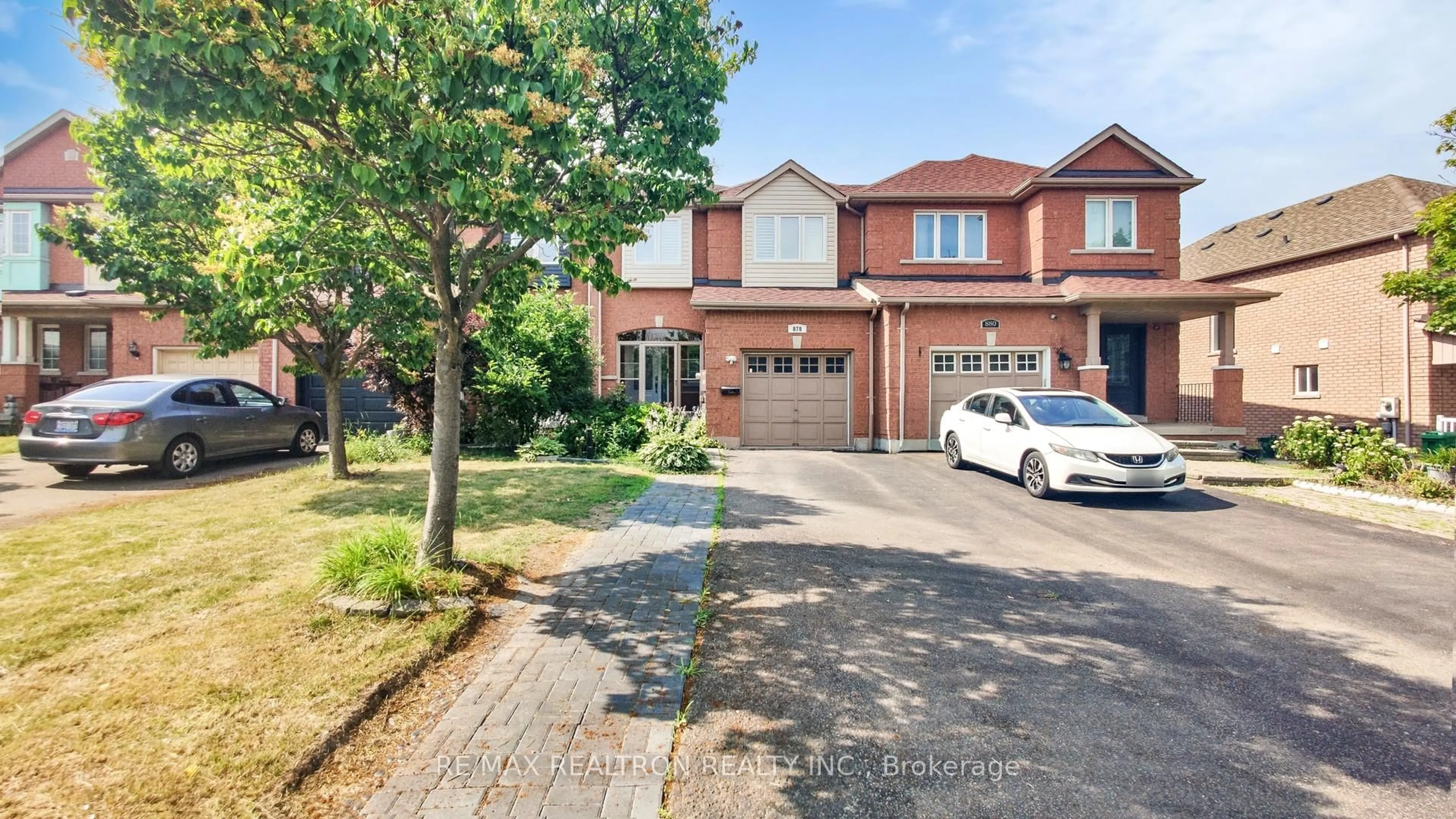 Home with brick exterior material, street for 878 Delgado Dr, Mississauga Ontario L5V 2S4