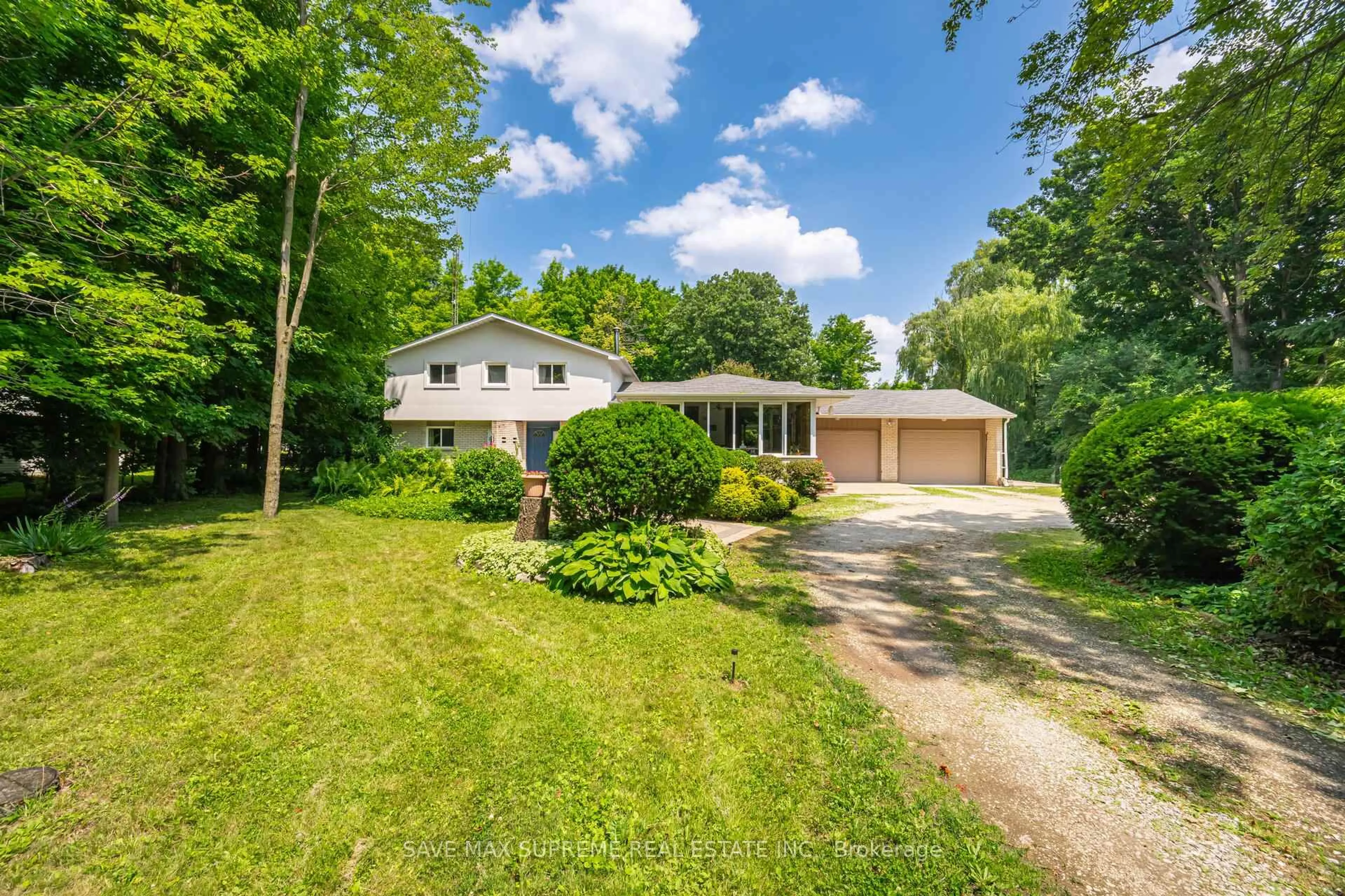 A pic from outside/outdoor area/front of a property/back of a property/a pic from drone, unknown for 14411 Innis Lake Rd, Caledon Ontario L0N 1E0