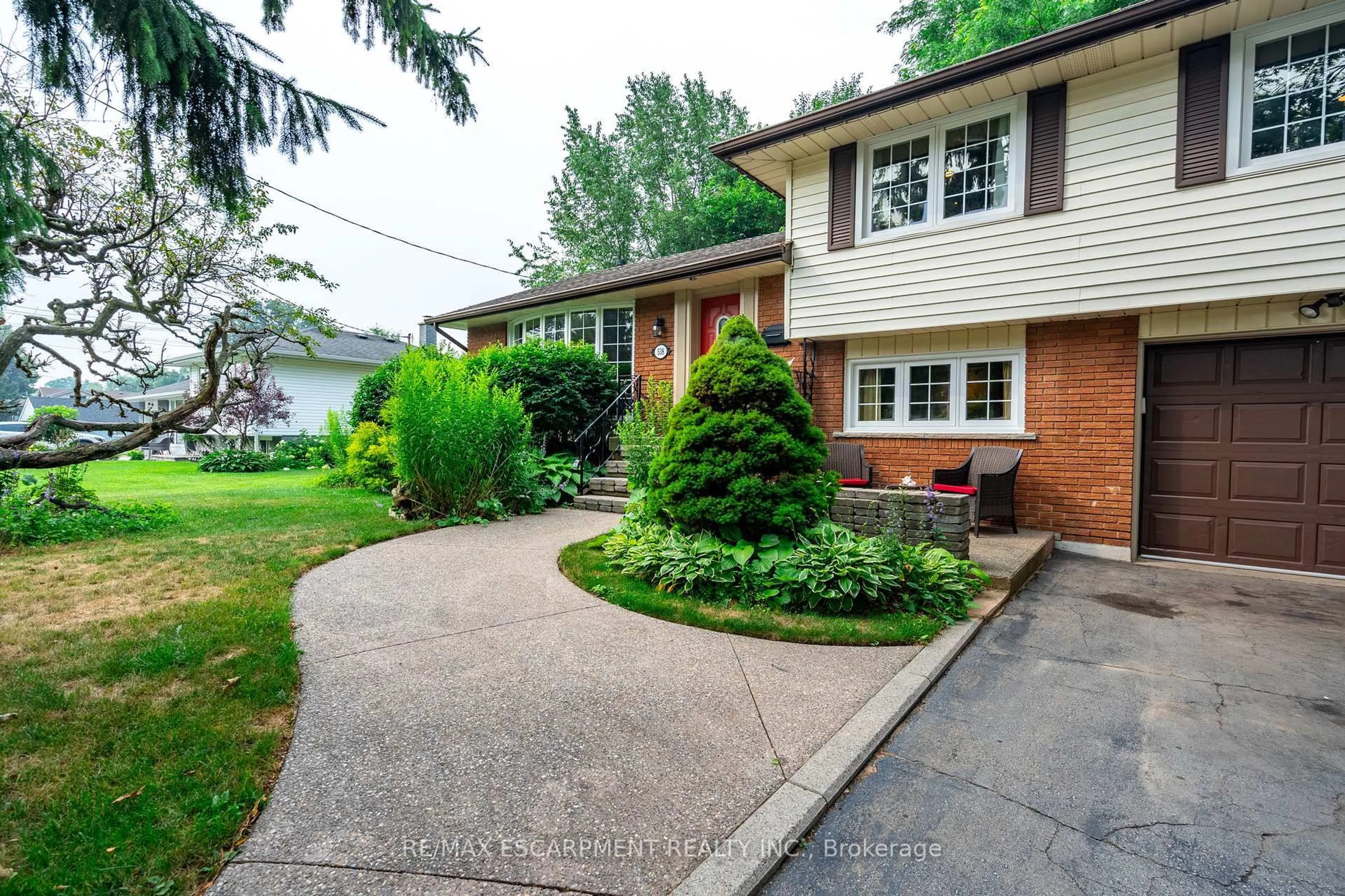 Unknown for 538 Mayzel Rd, Burlington Ontario L7R 1N6