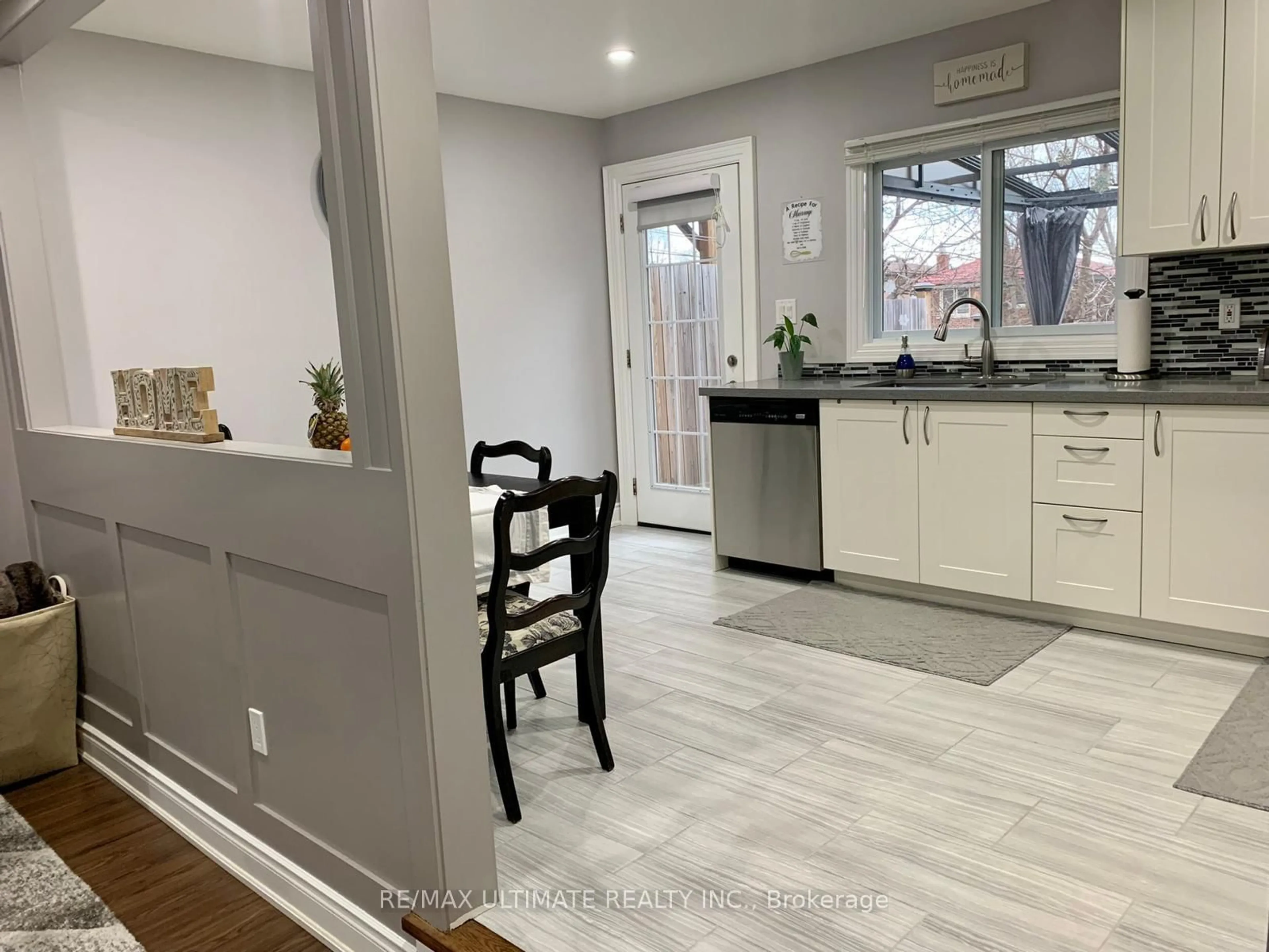 Open concept kitchen, unknown for 59 Cameron Ave, Toronto Ontario M2N 1C9