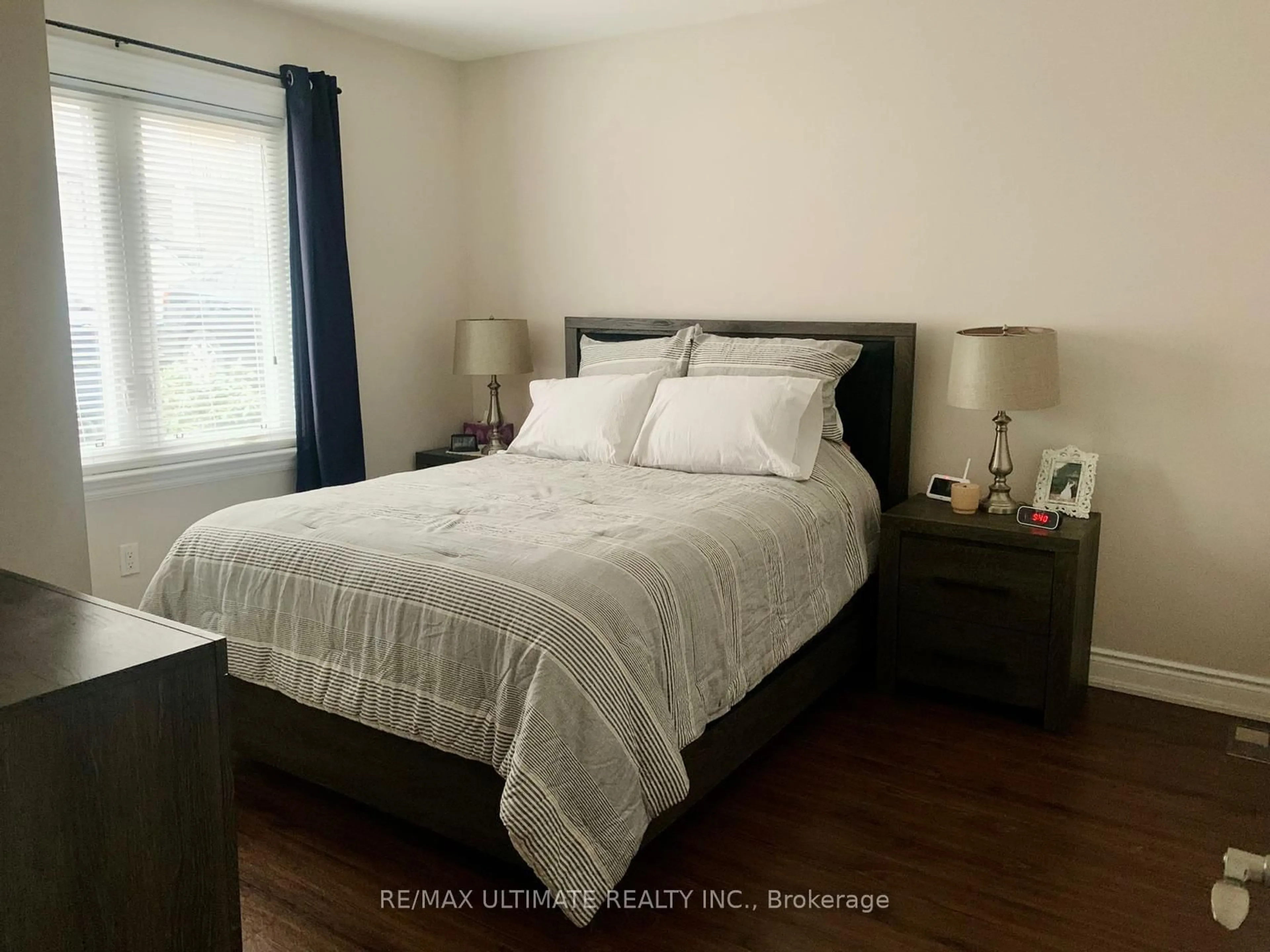 Bedroom with bed, wood/laminate floor for 59 Cameron Ave, Toronto Ontario M2N 1C9