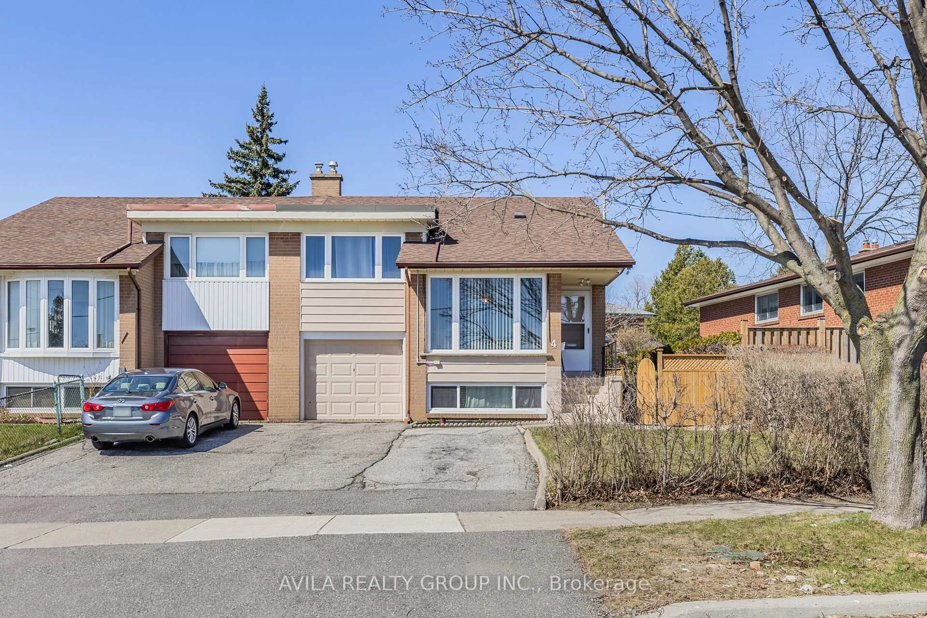 Home with brick exterior material, street for 4 Fallingdale Cres, Toronto Ontario M3J 1C3