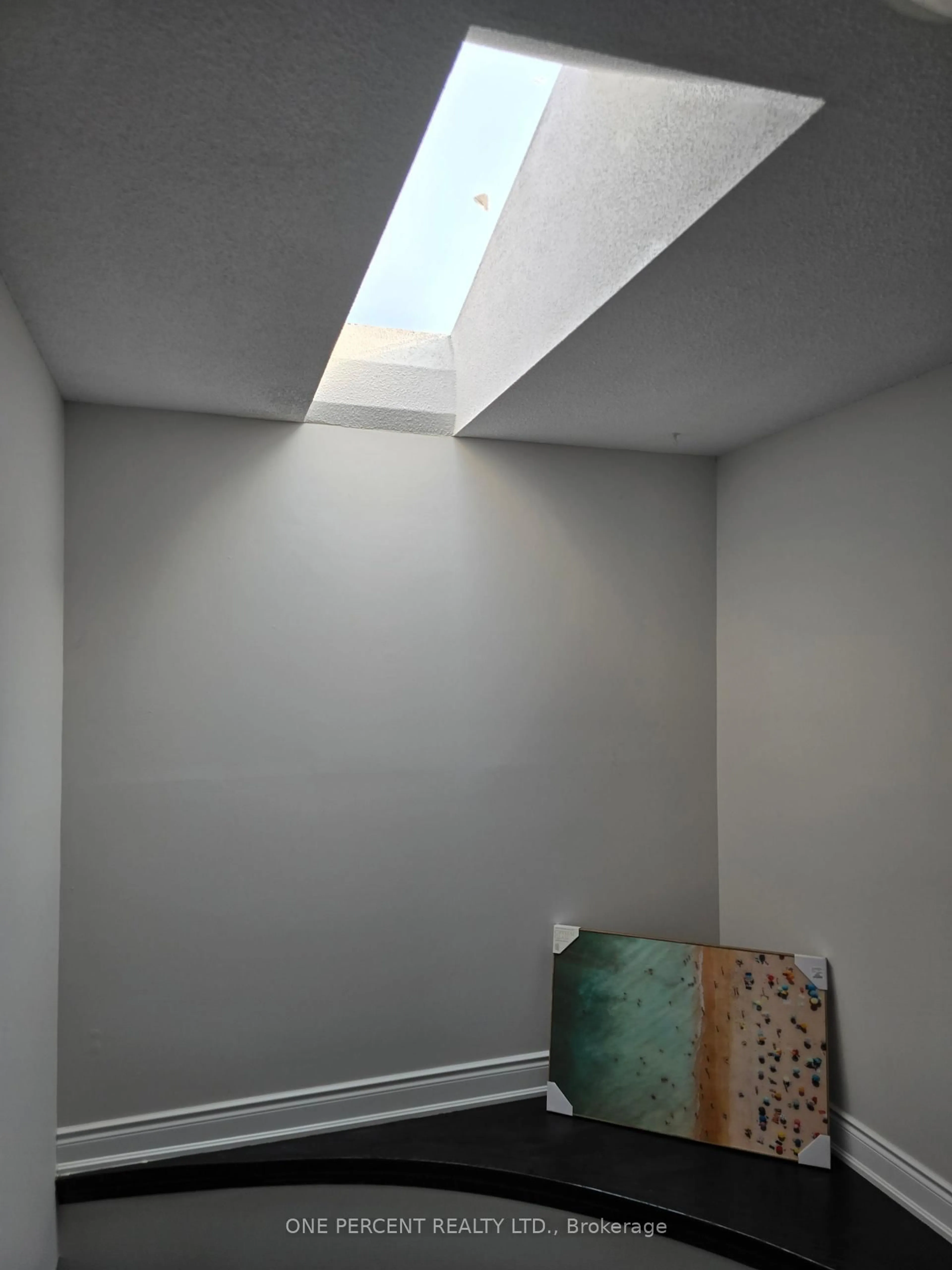 A pic of a room for 52 Timberlane Dr, Brampton Ontario L6Y 4B6