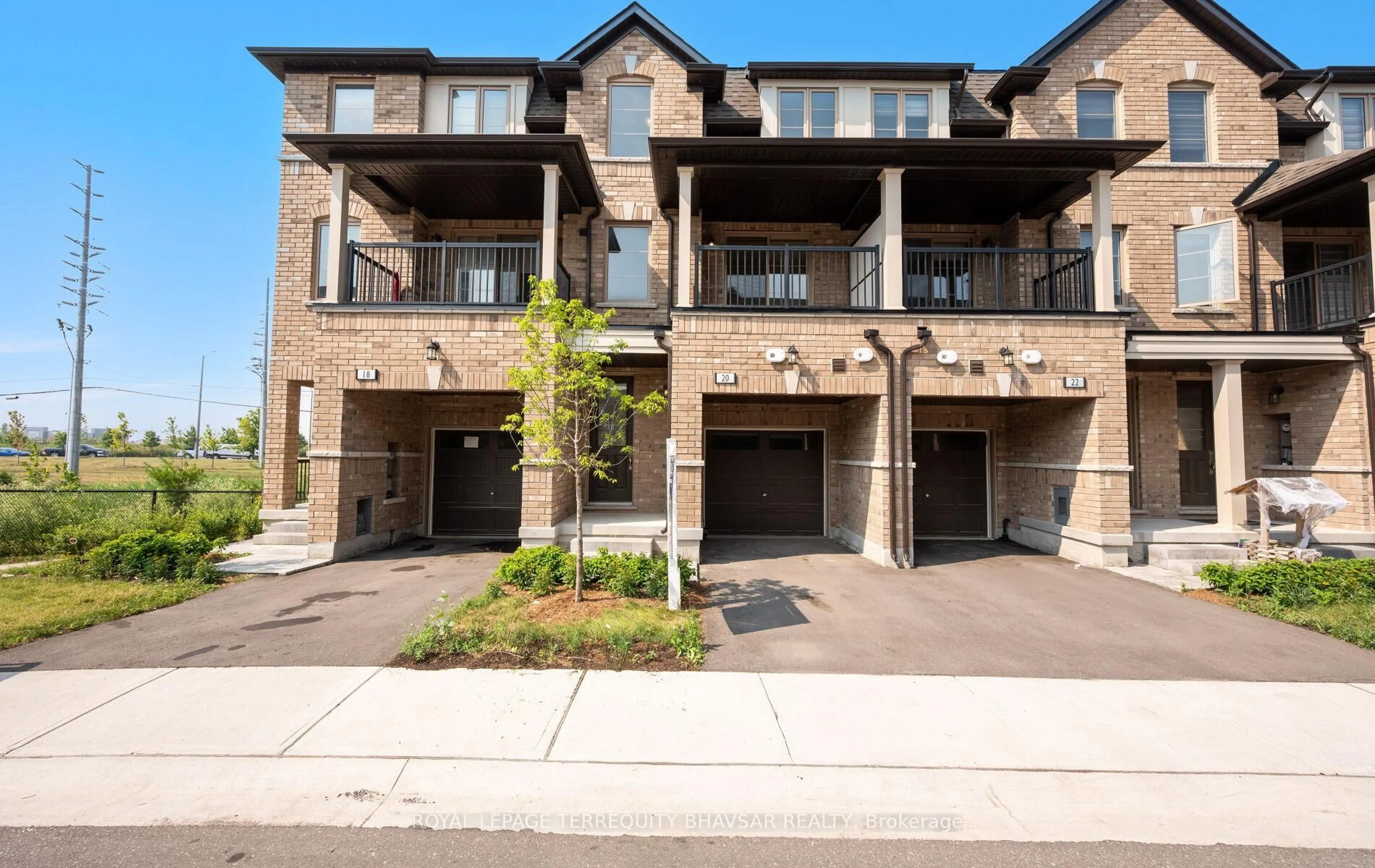 Home with brick exterior material, street for 20 Vestry Way, Brampton Ontario L6P 4N8