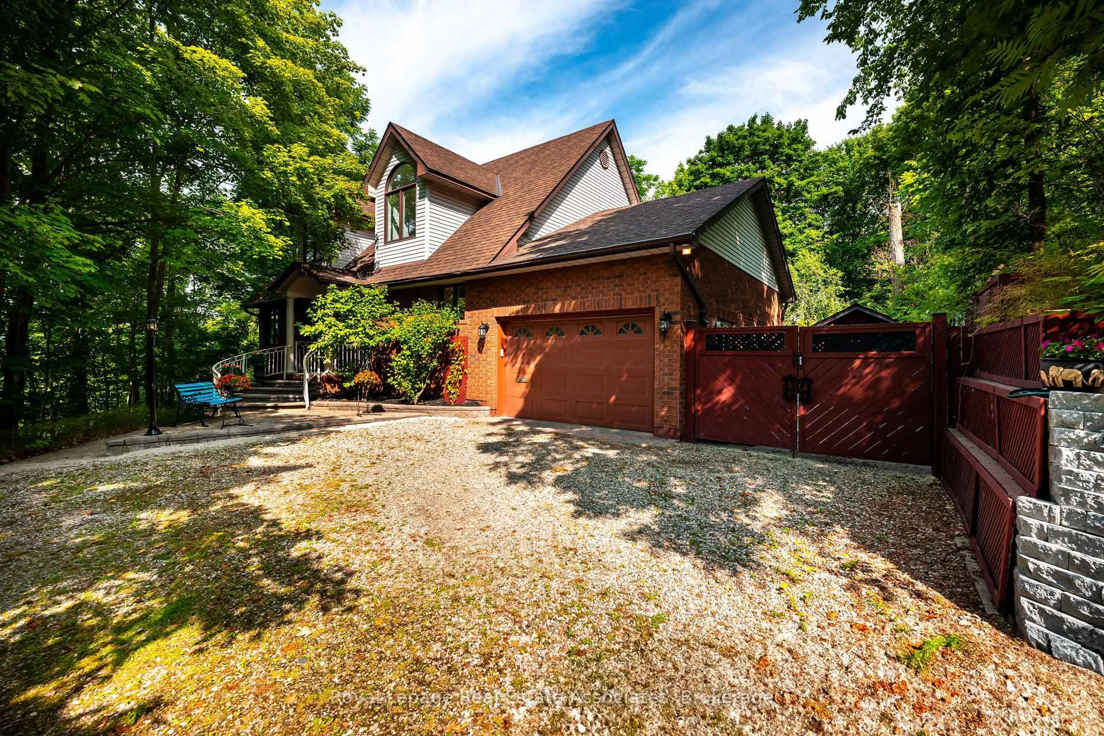 Home with brick exterior material, street for 10 Prince St, Halton Hills Ontario L7G 2X2