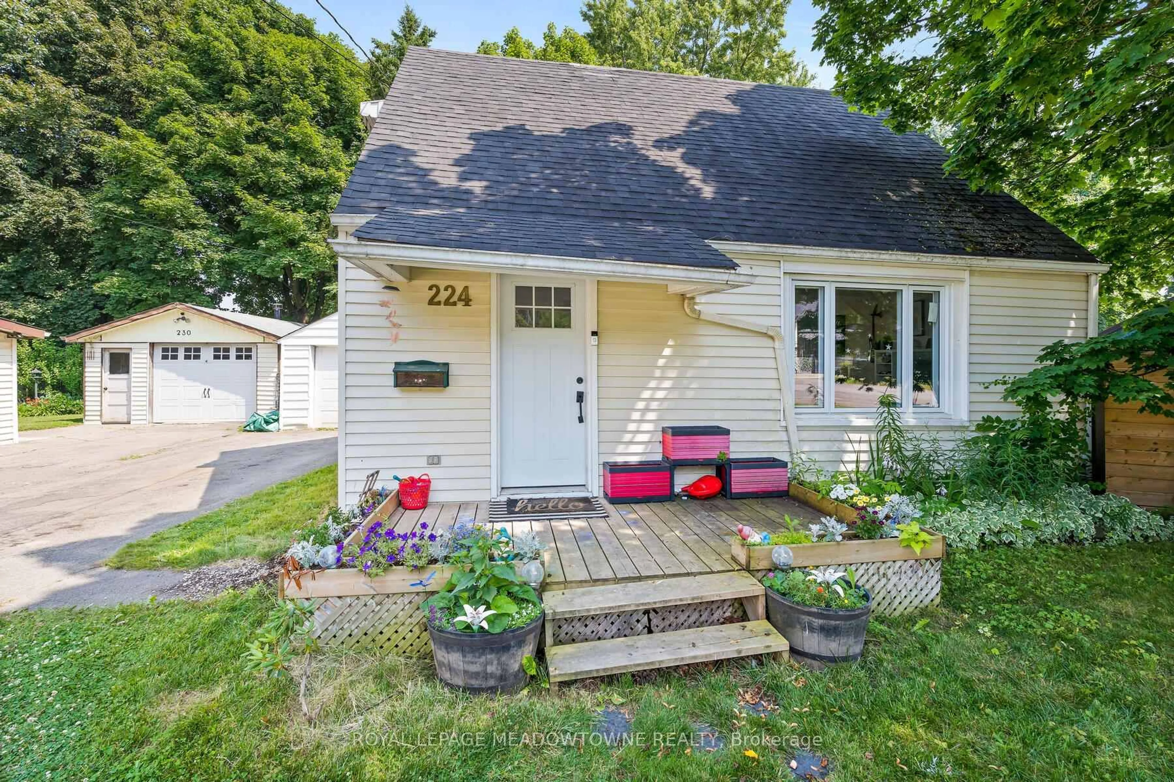 Unknown for 224 Mason Blvd, Halton Hills Ontario L7J 1A8